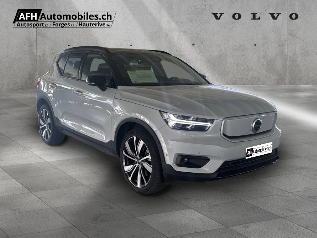VOLVO XC40 P8 Twin Pro AWD-image-6