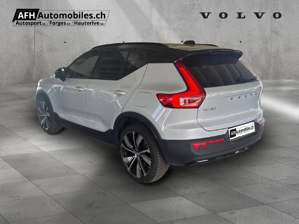 VOLVO XC40 P8 Twin Pro AWD-image-2