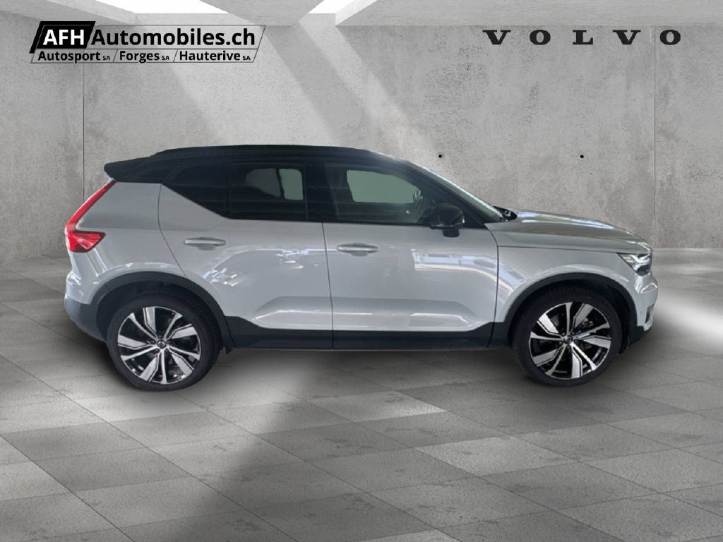 VOLVO XC40 P8 Twin Pro AWD-image-5