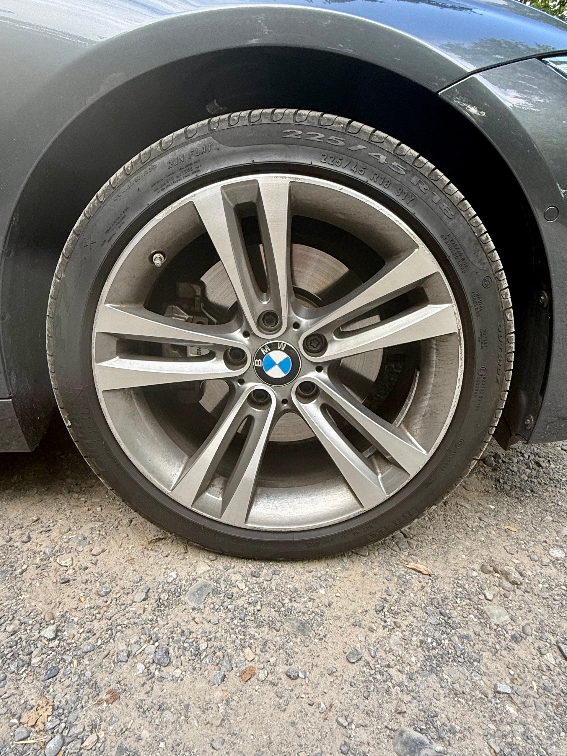 BMW 330i xDrive SAG-image-15