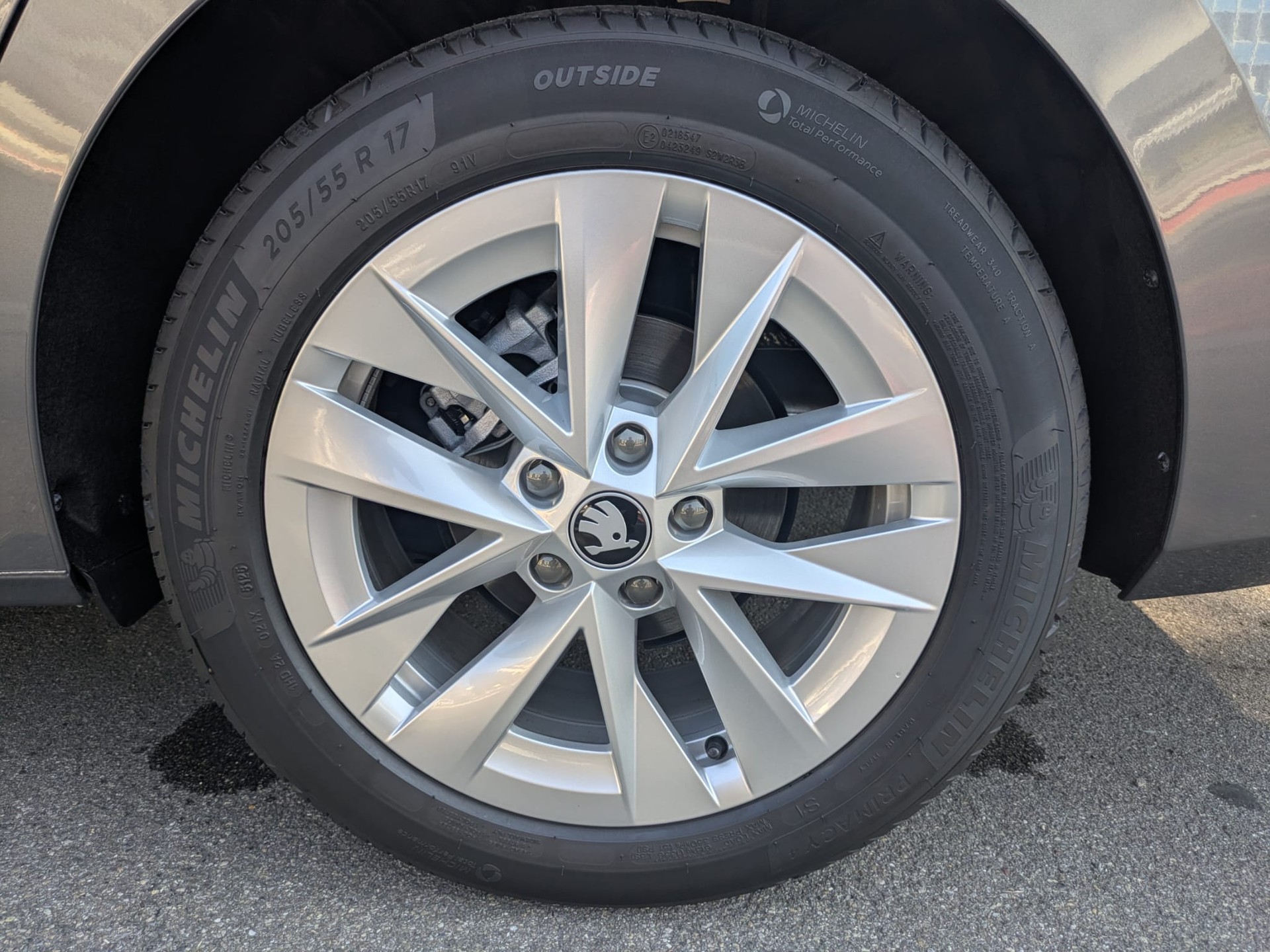 SKODA Octavia Combi 1.5 TSI mHEV DSG Selection-image-28