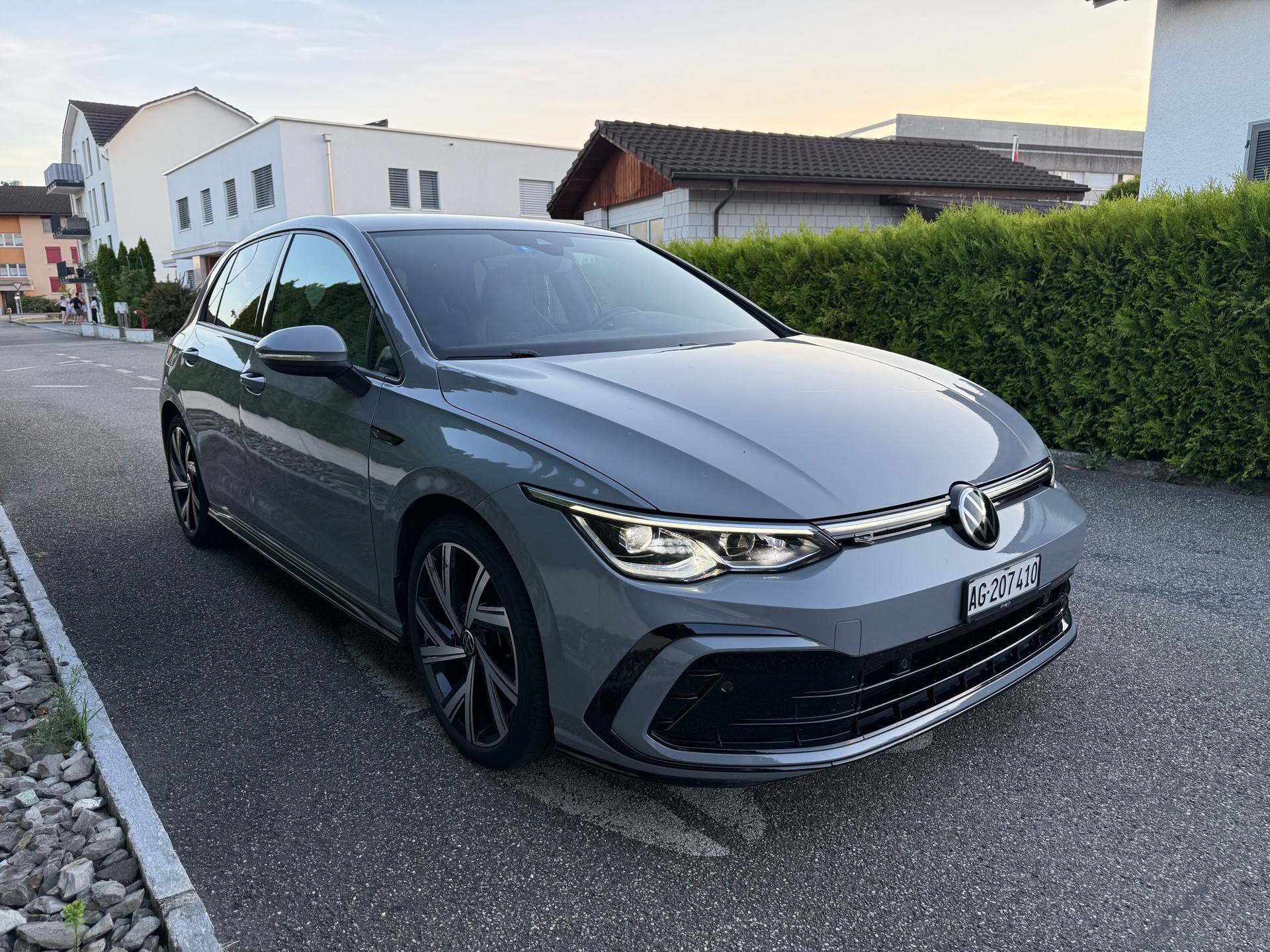 VW 1.5 eTSI R-Line DSG (netto)-image-2