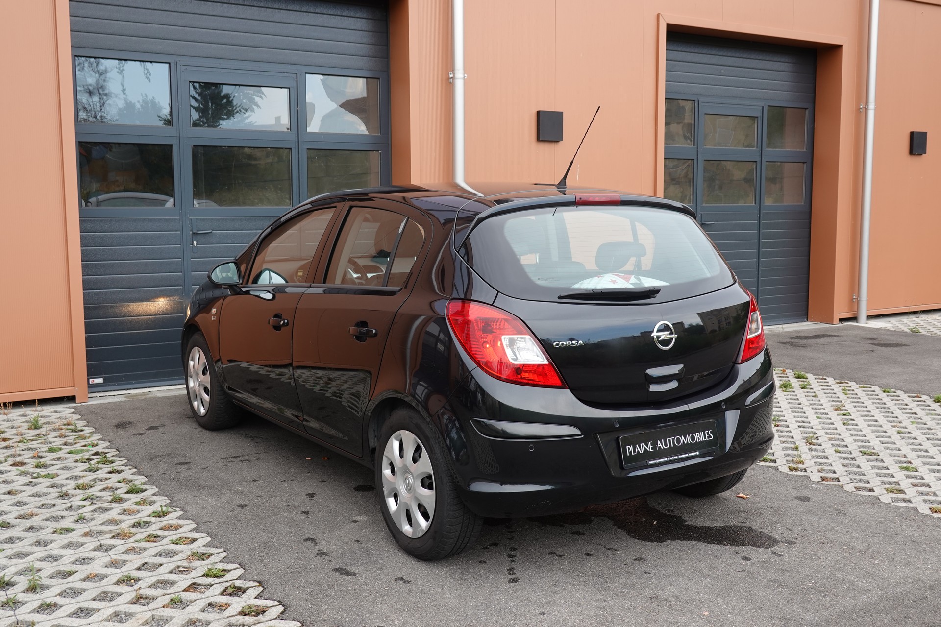 OPEL Corsa 1.4 TP -"*CH Vehicule * 8 Pneus * Sieges/Volant chauffants * Capteur stationnement * Tempomat *"-image-9