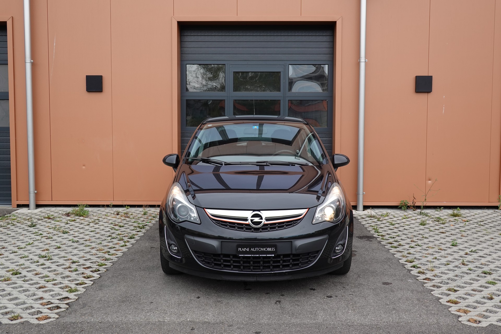 OPEL Corsa 1.4 TP -"*CH Vehicule * 8 Pneus * Sieges/Volant chauffants * Capteur stationnement * Tempomat *"-image-1