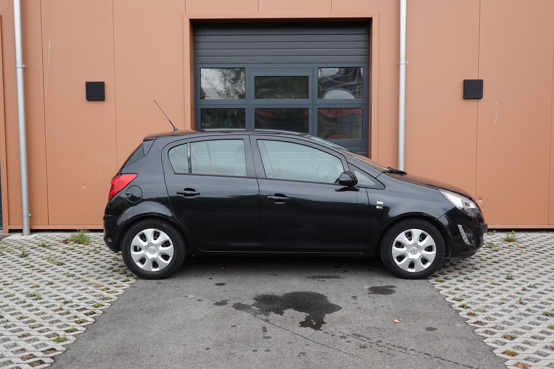 OPEL Corsa 1.4 TP -"*CH Vehicule * 8 Pneus * Sieges/Volant chauffants * Capteur stationnement * Tempomat *"-image-3