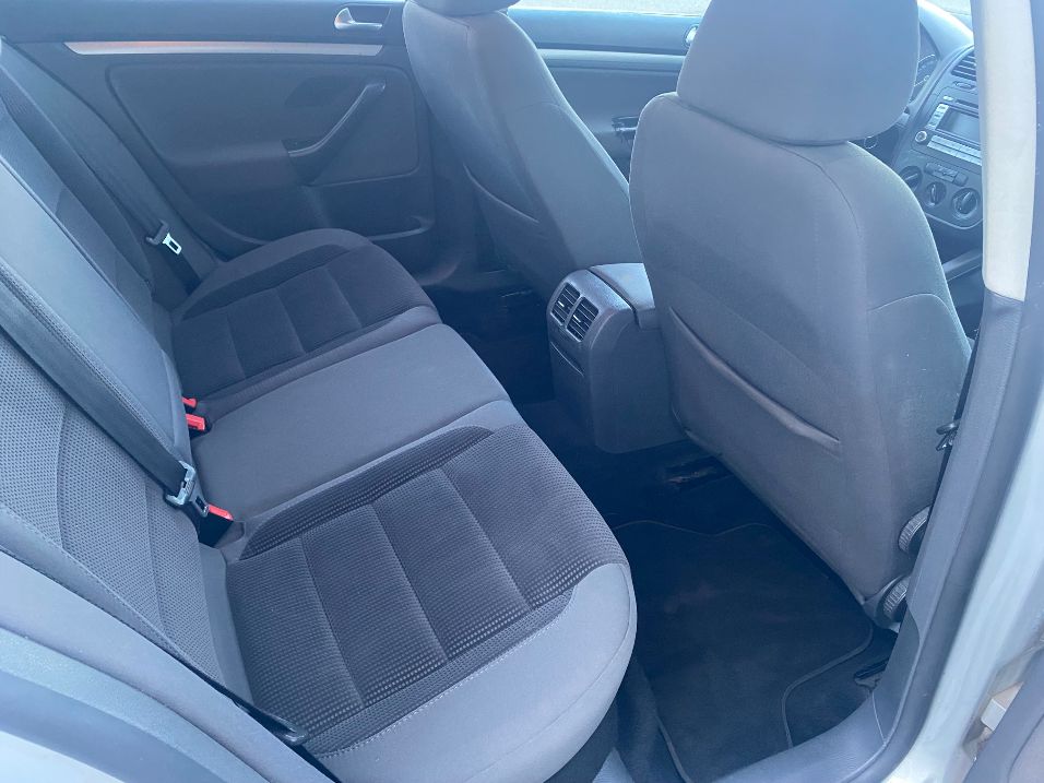 VW Golf Variant 1.4 TSI Comfortline DSG-image-6
