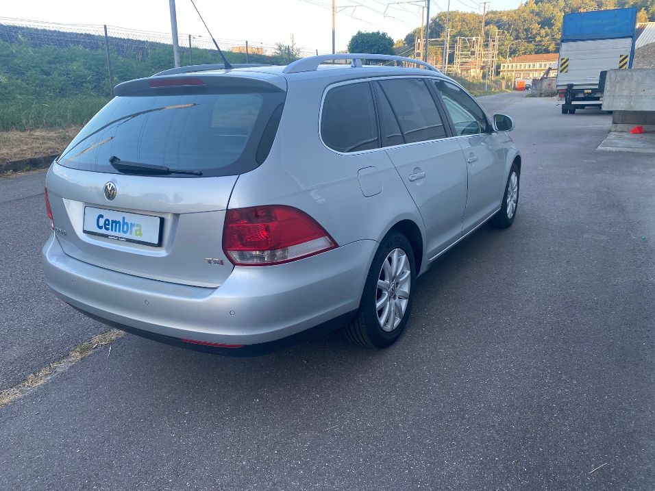 VW Golf Variant 1.4 TSI Comfortline DSG-image-2
