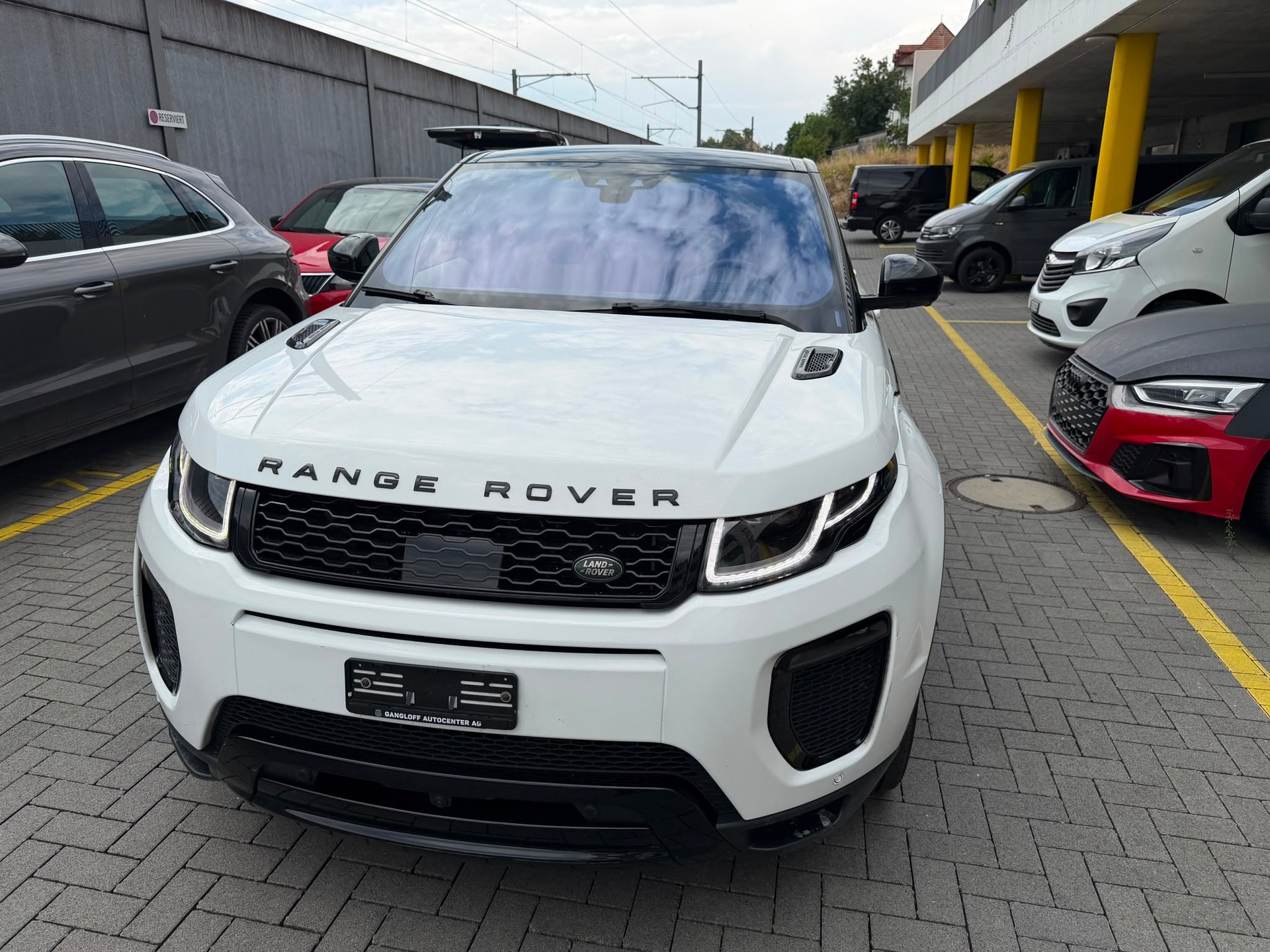 LAND ROVER Range Rover Evoque 2.0 Si4 HSE AT9