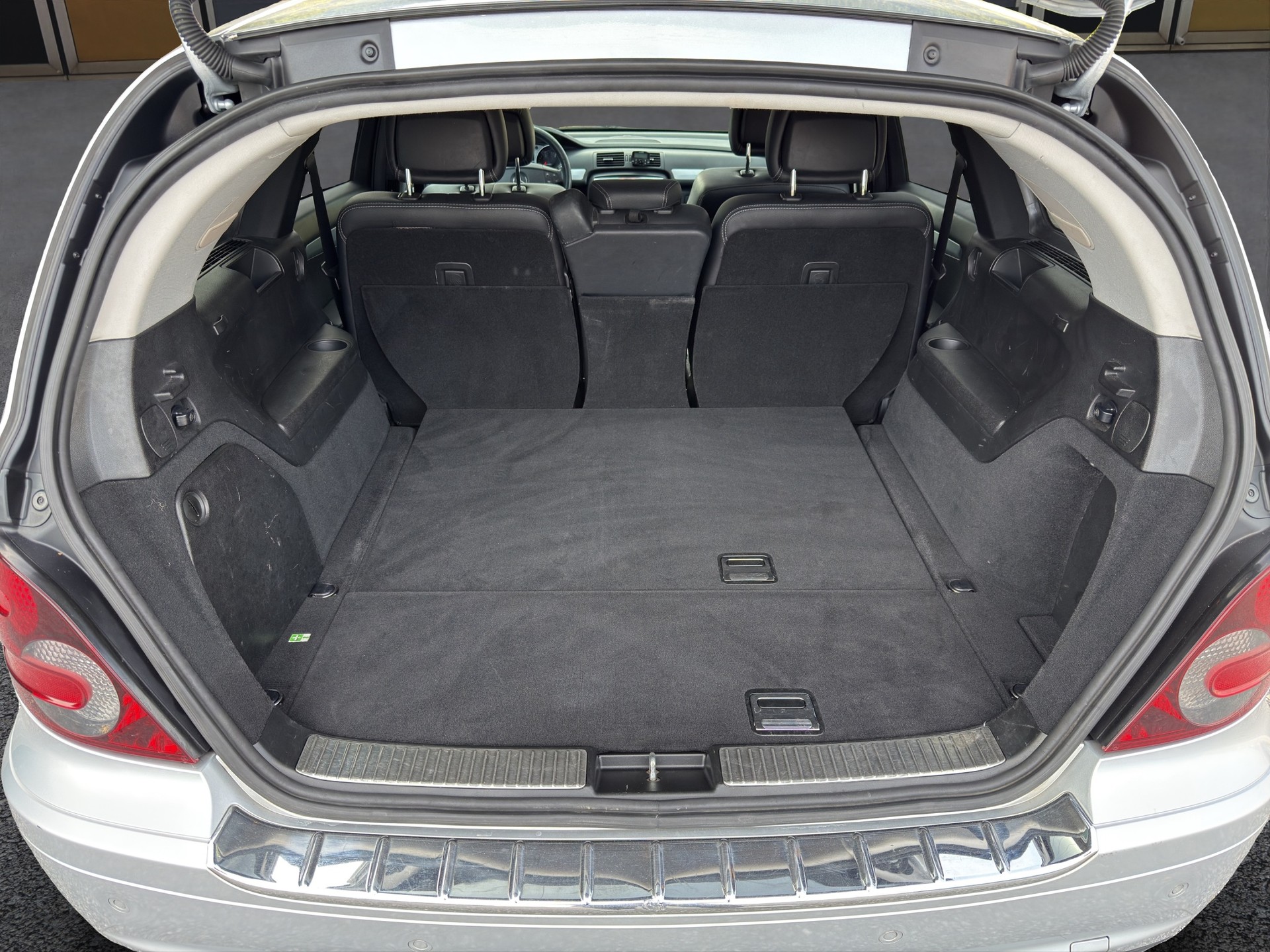 MERCEDES-BENZ R 320 V6 CDI 4matic-image-14