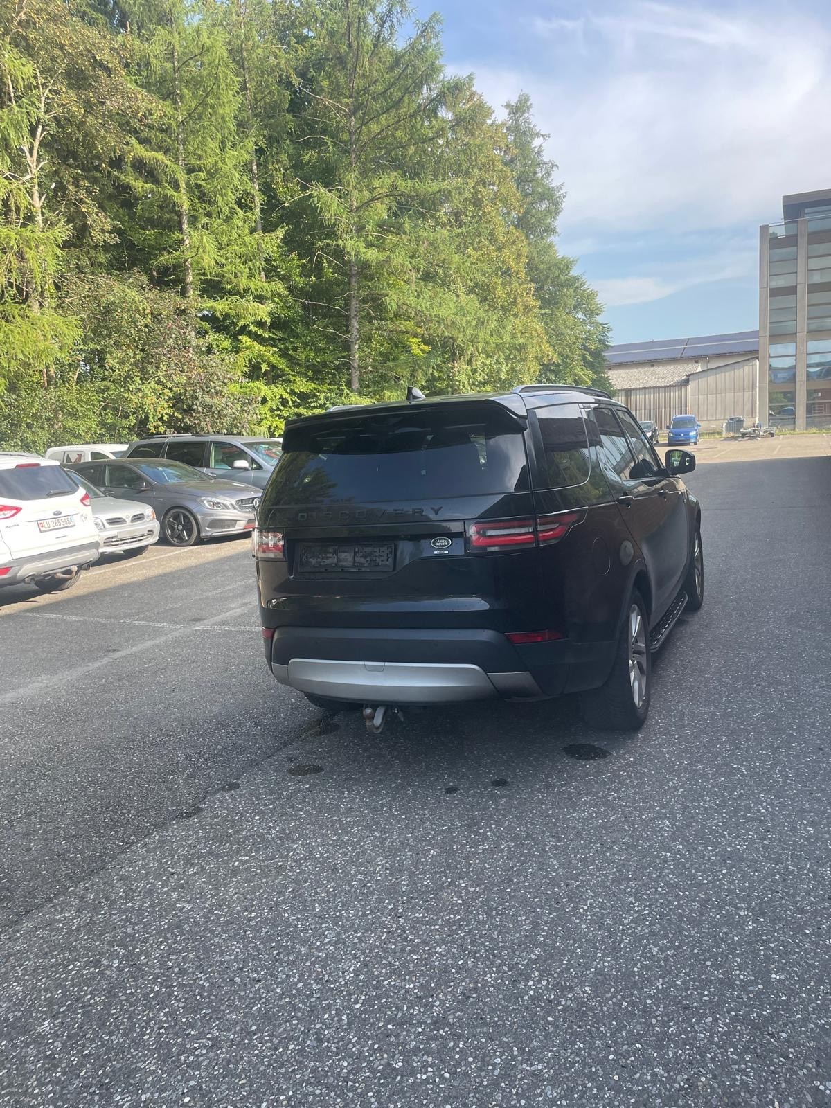 LAND ROVER Discovery 2.0 SD4 HSE Luxury Automatic-image-1