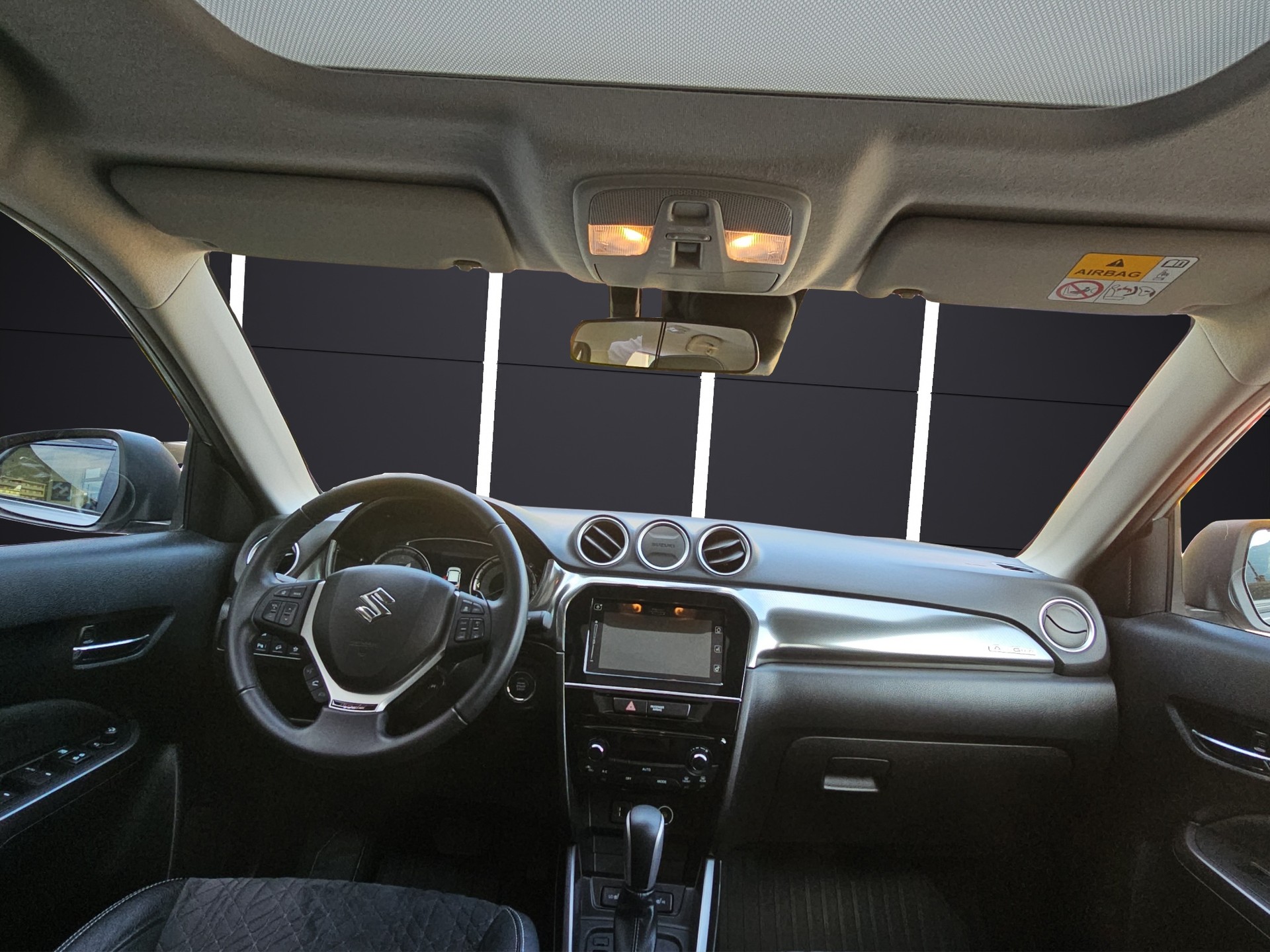 SUZUKI Vitara 1.4 T Piz Sulai Top Hybrid 4x4-image-10