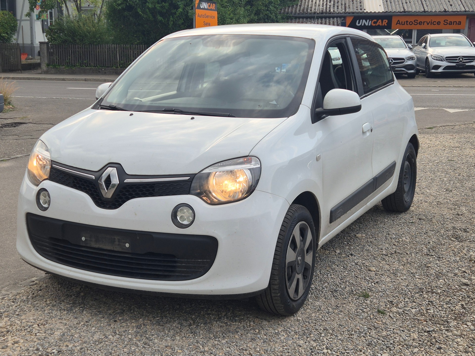 RENAULT Twingo 2018 1. Hand Schalter MFK möglich-image-0