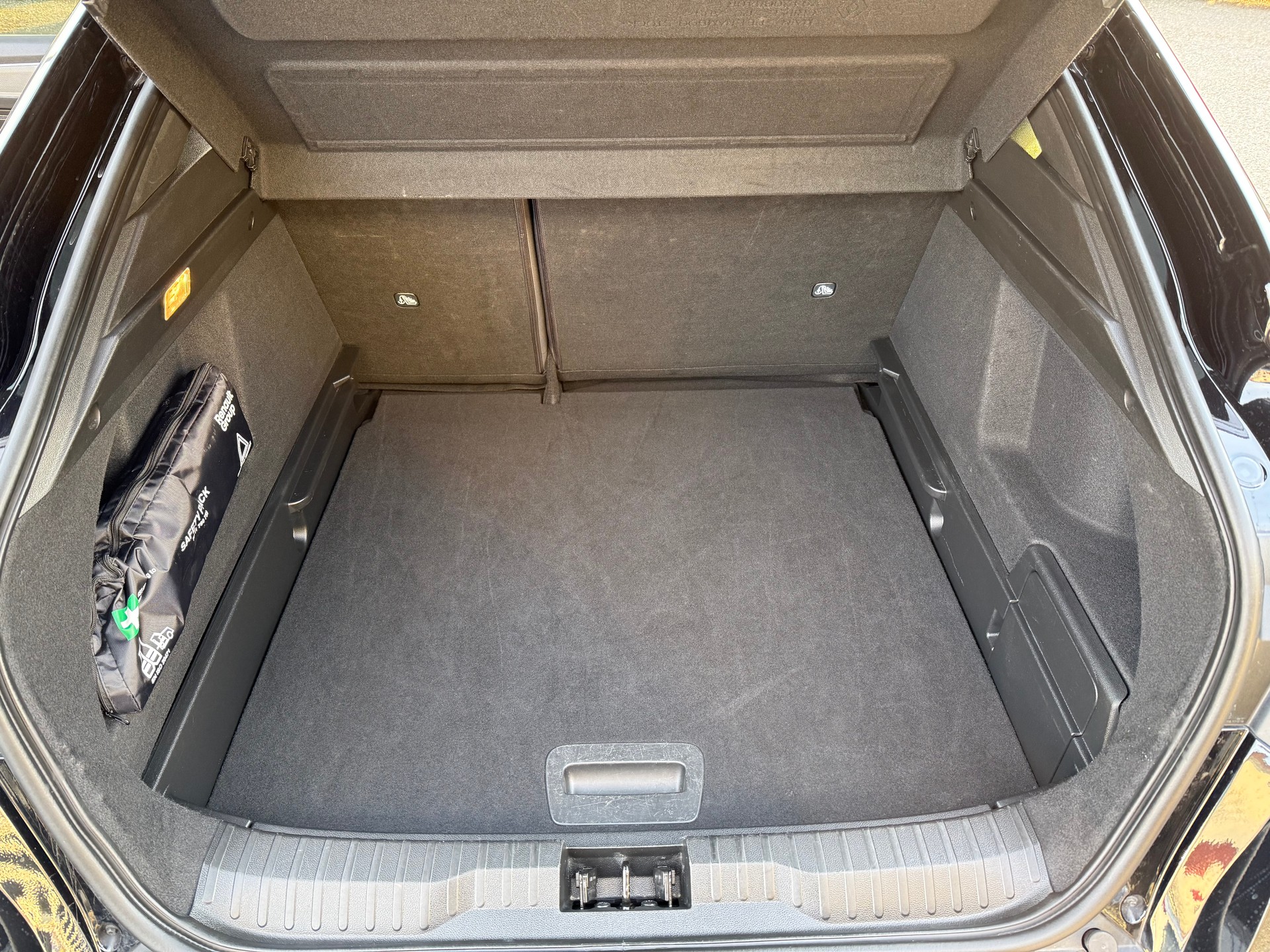 RENAULT Arkana 1.6 E-Techno-image-12