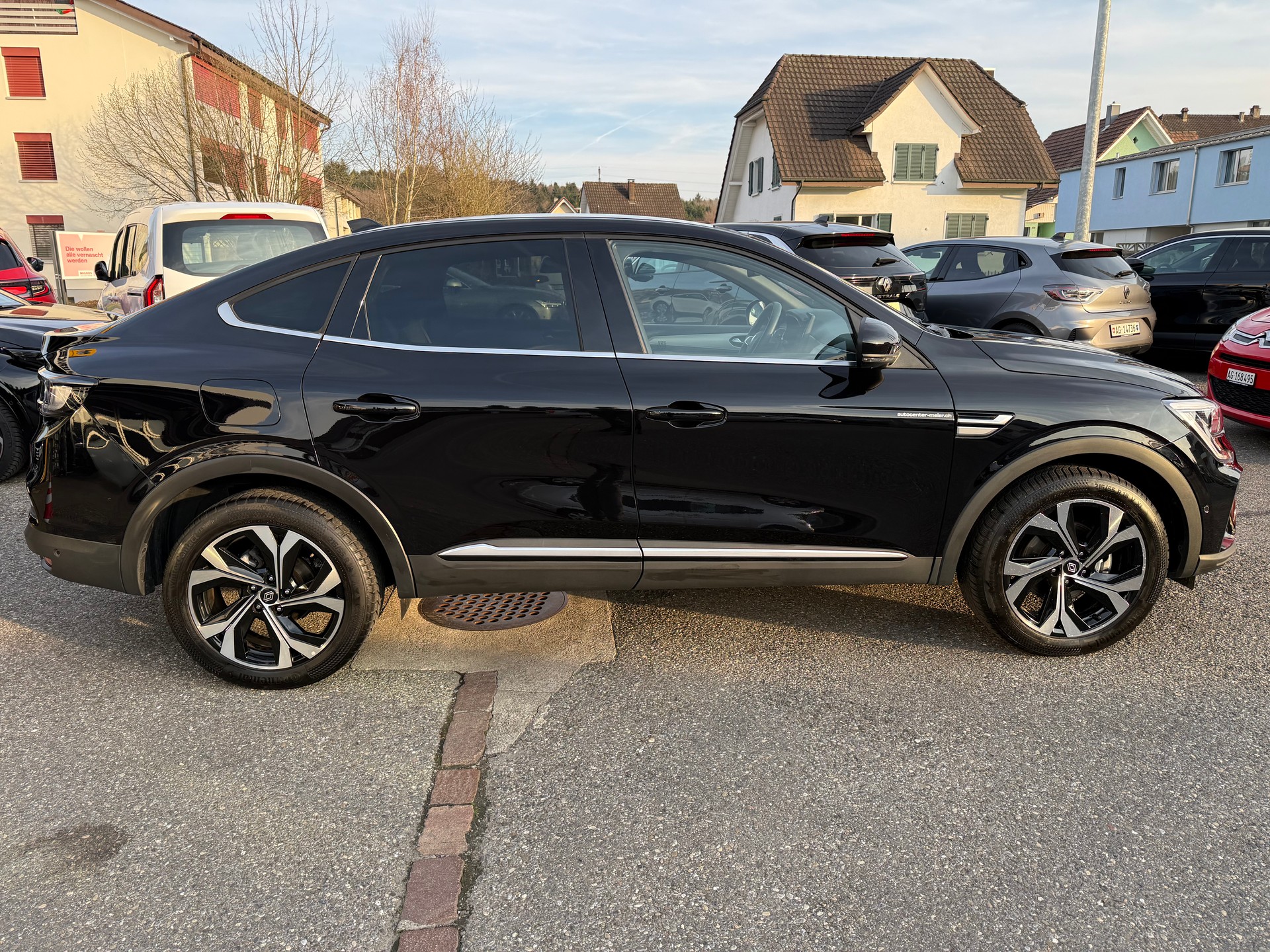 RENAULT Arkana 1.6 E-Techno-image-6