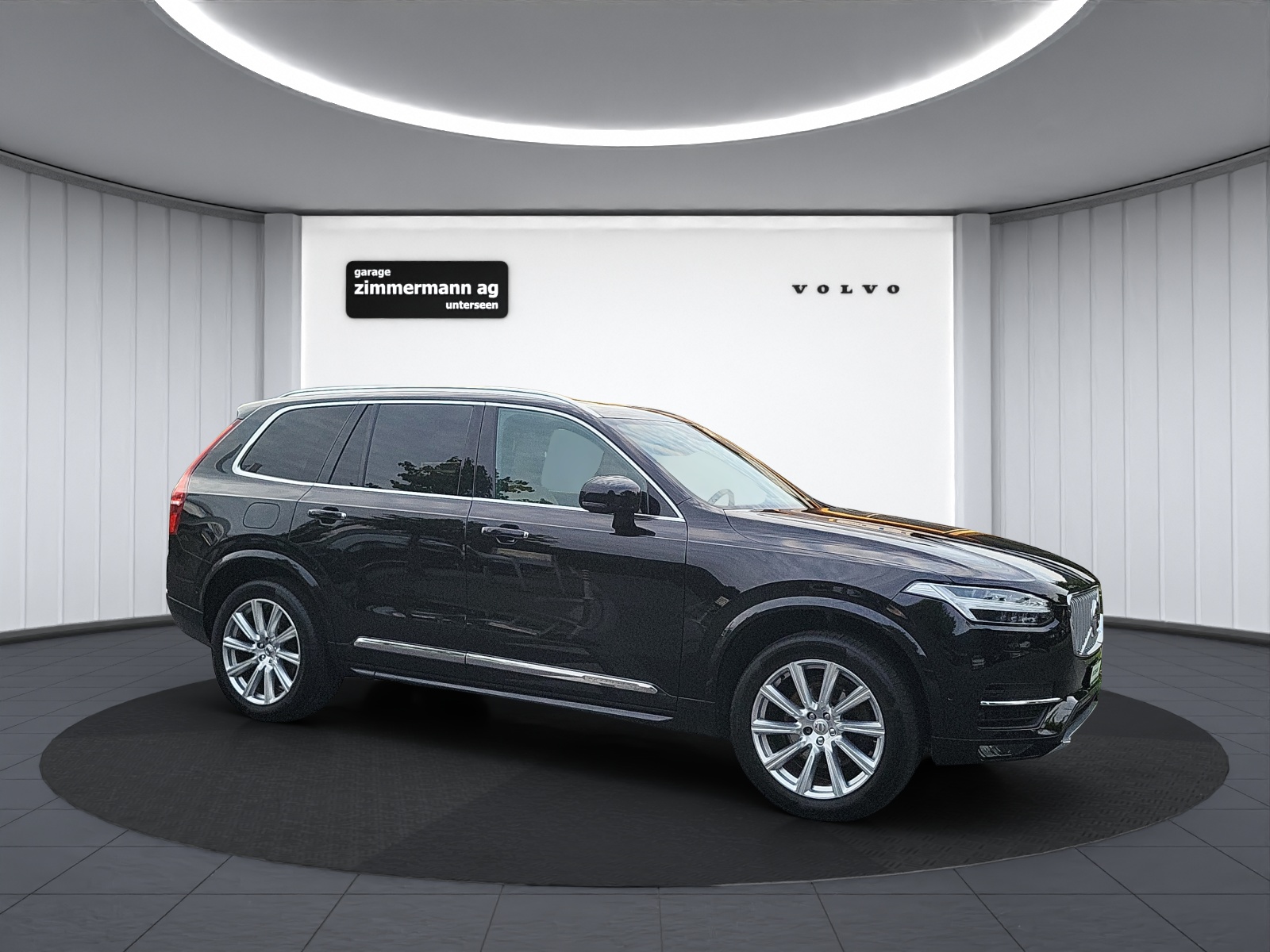 VOLVO XC90 2.0 D5 Inscription 7P. AWD-image-3