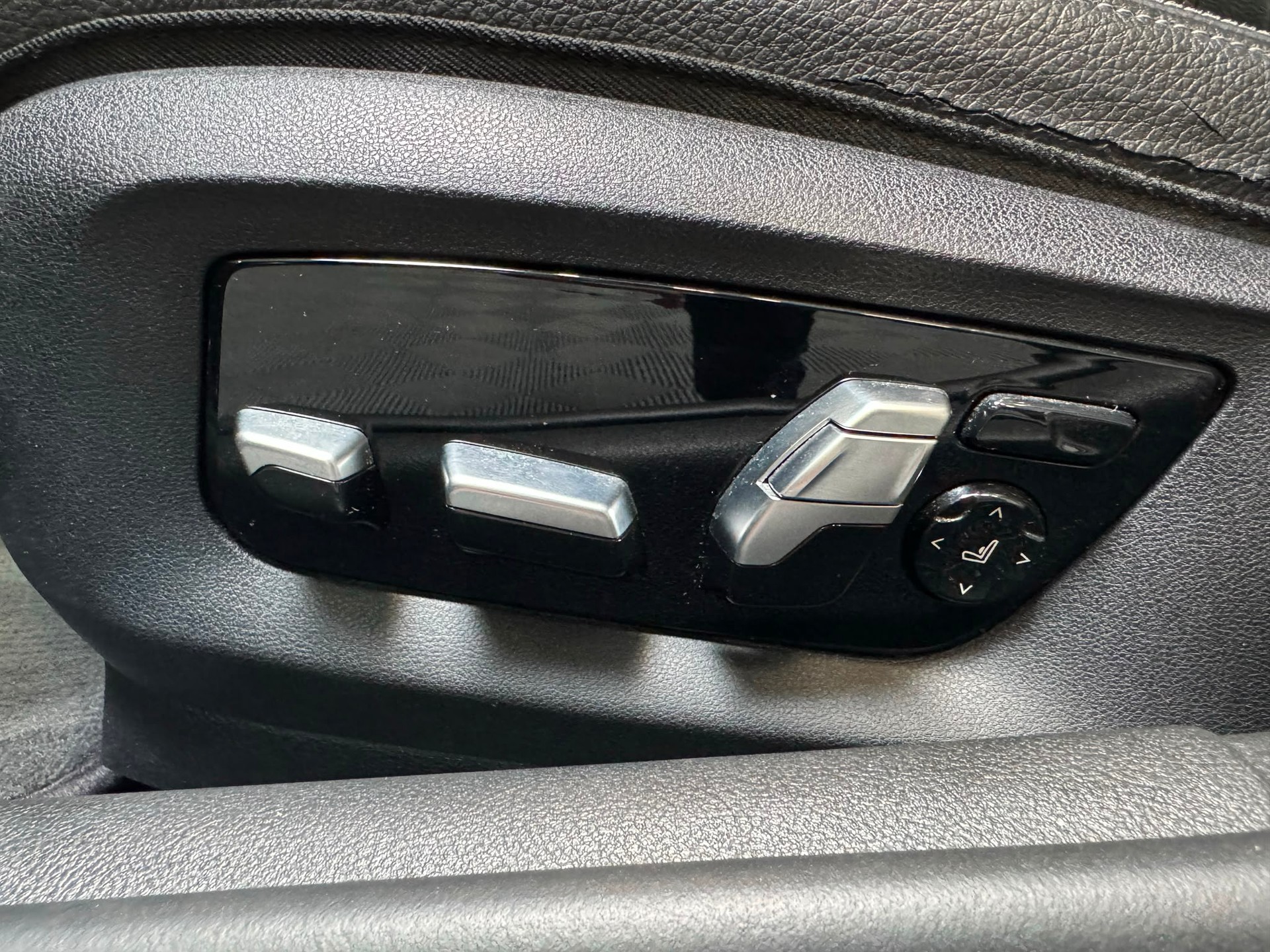 BMW 520d xDrive paddles Touring-image-15