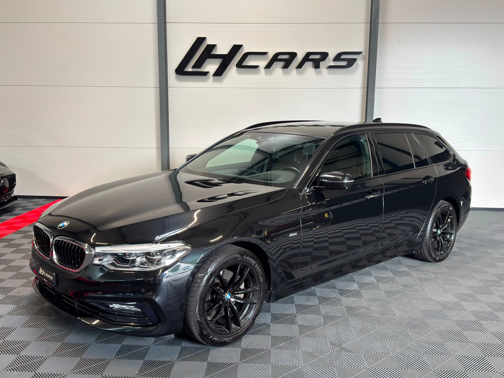 BMW 520d xDrive paddles Touring