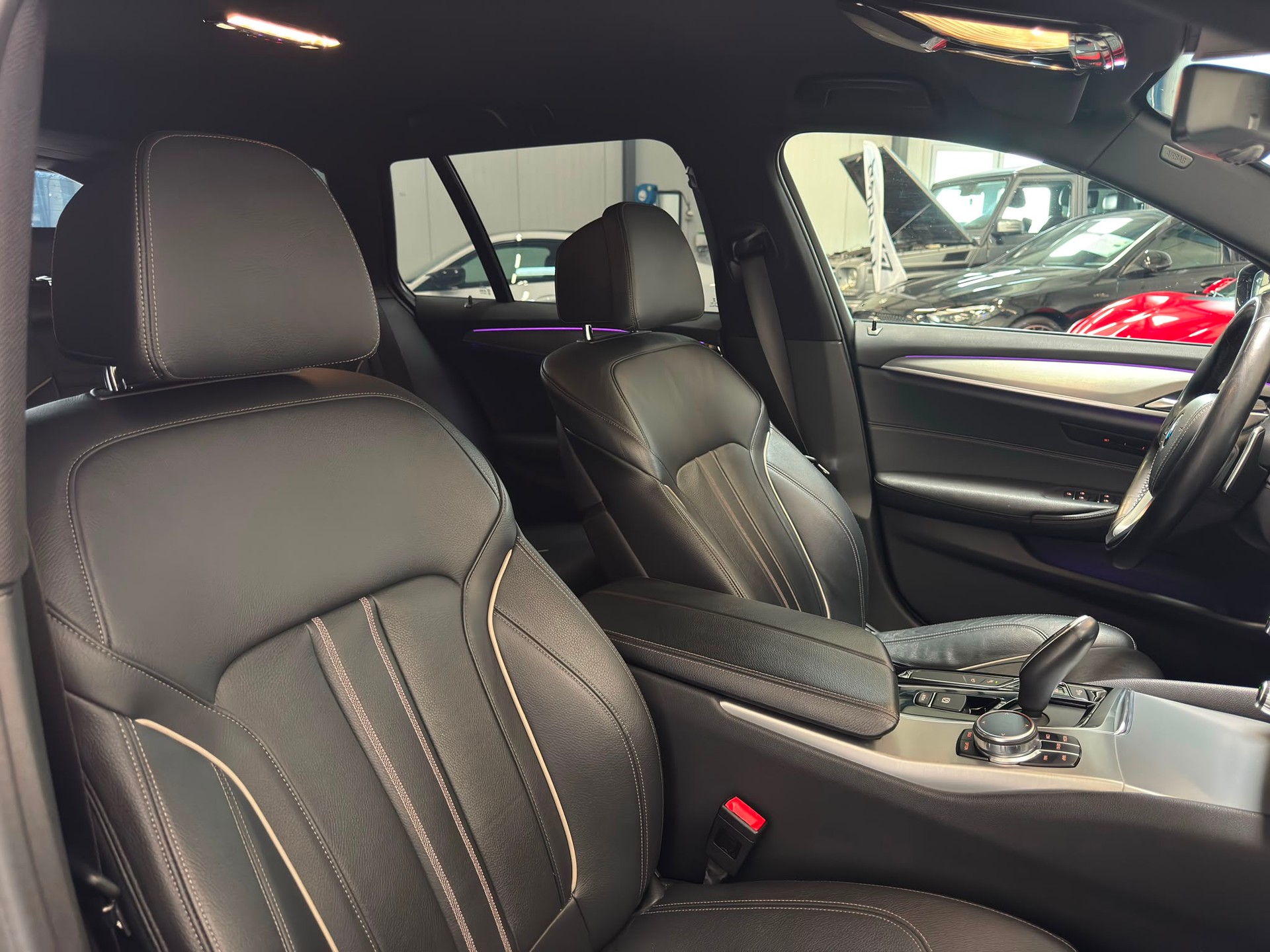 BMW 520d xDrive paddles Touring-image-8