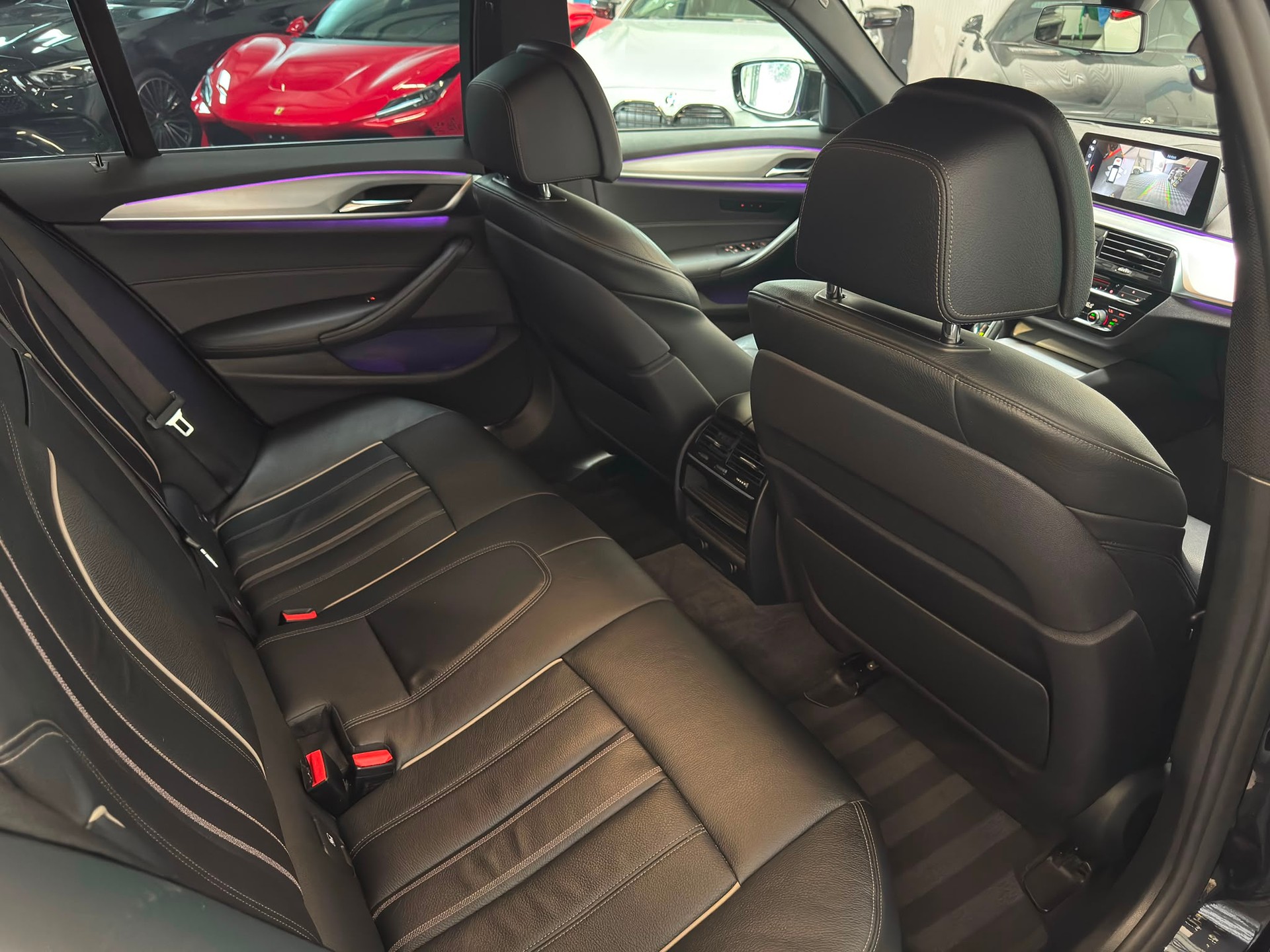 BMW 520d xDrive paddles Touring-image-10