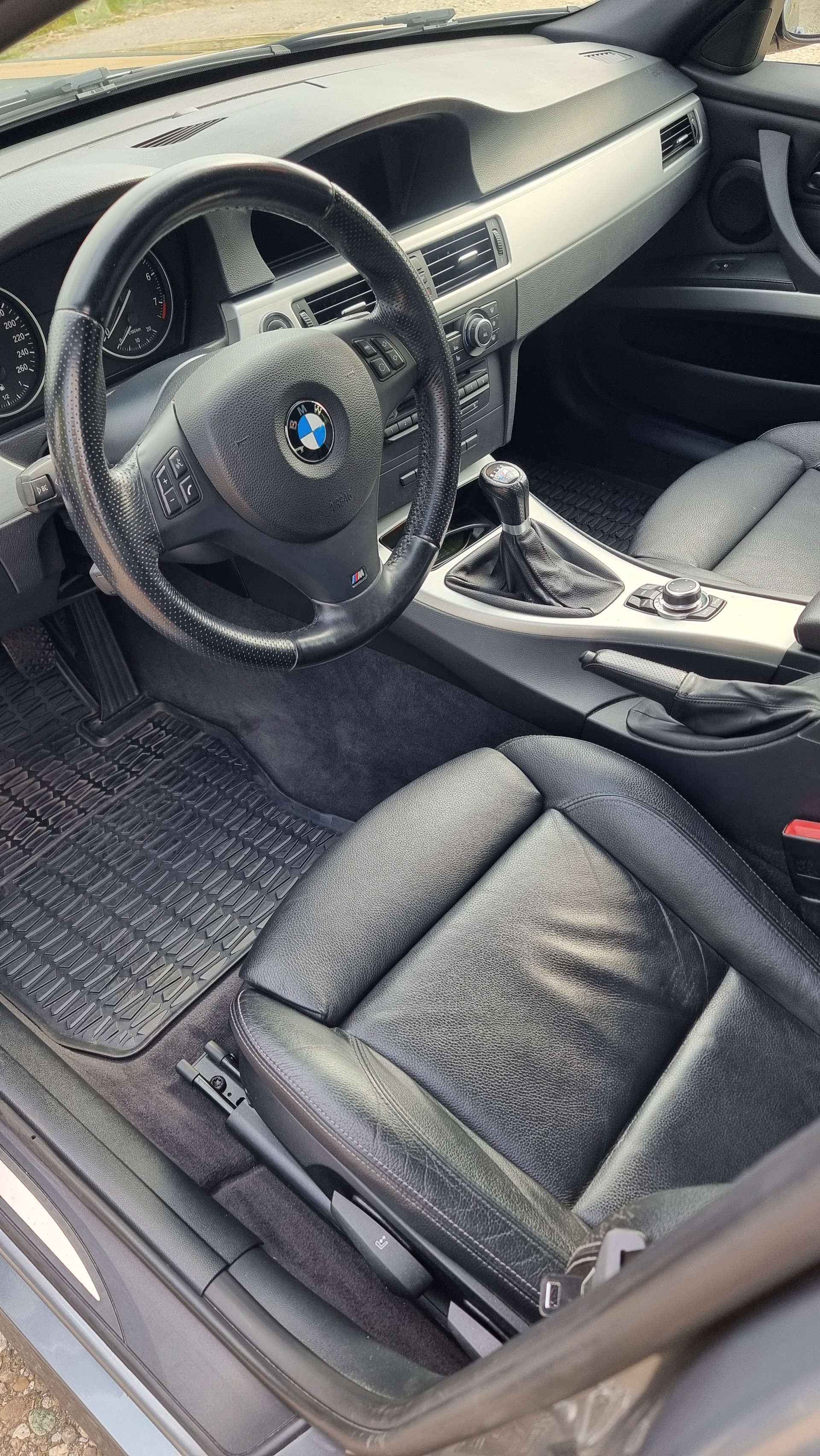 BMW 325i xDrive - E91 - Facelift - Kombi-image-6