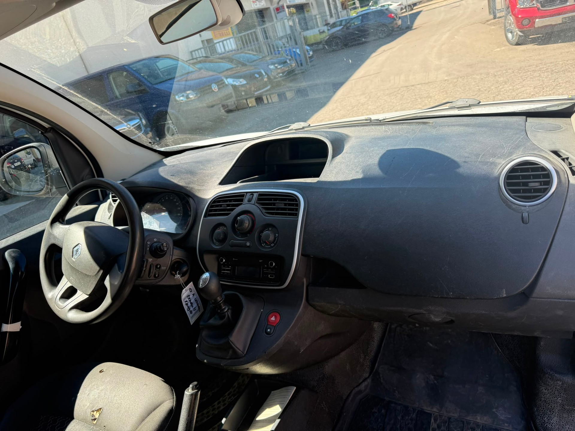 RENAULT Kangoo Medium TCe 115 ENERGY Business-image-7