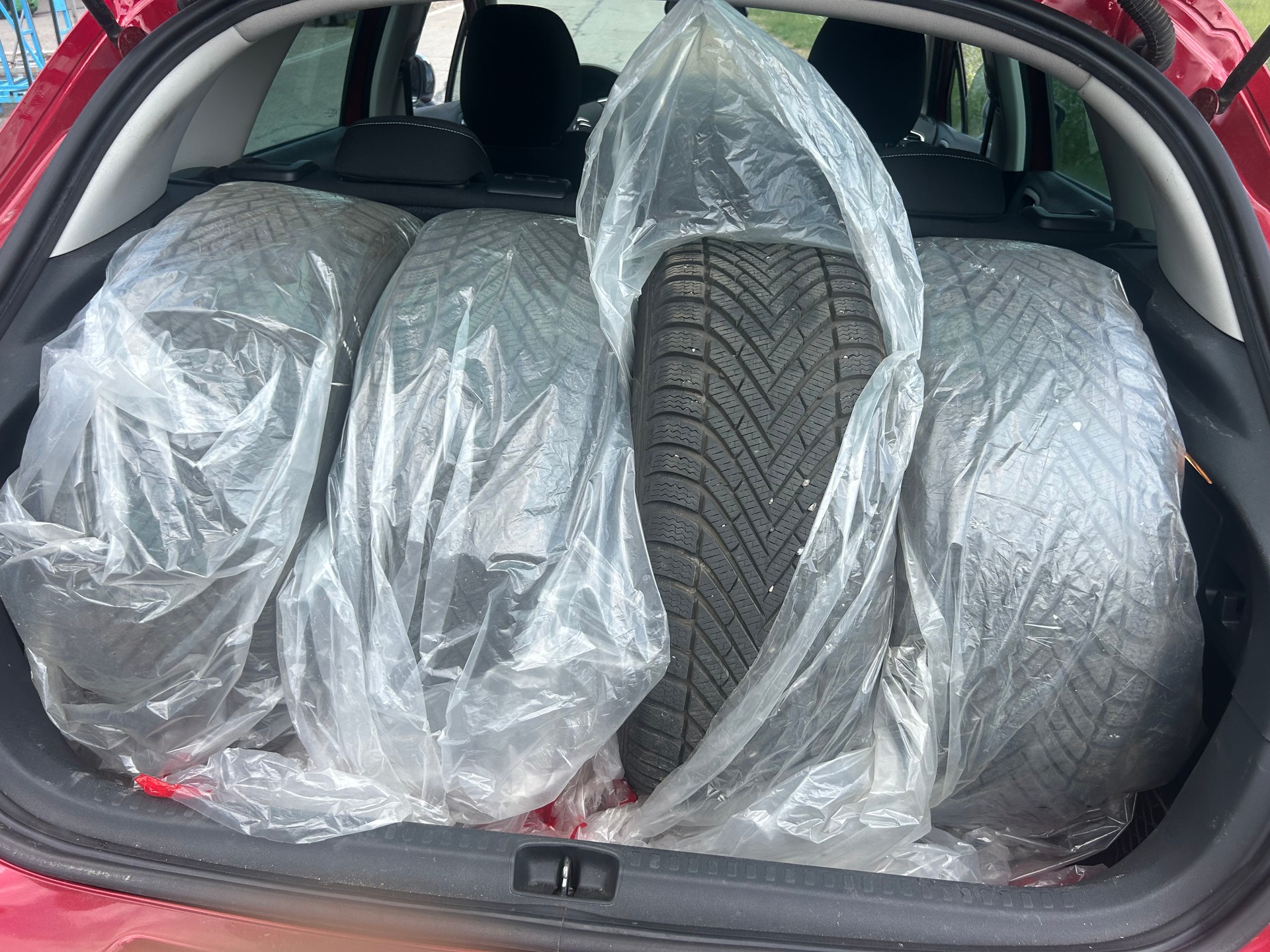 CITROEN C4 1.2 Pure Tech Feel Automatic-image-7
