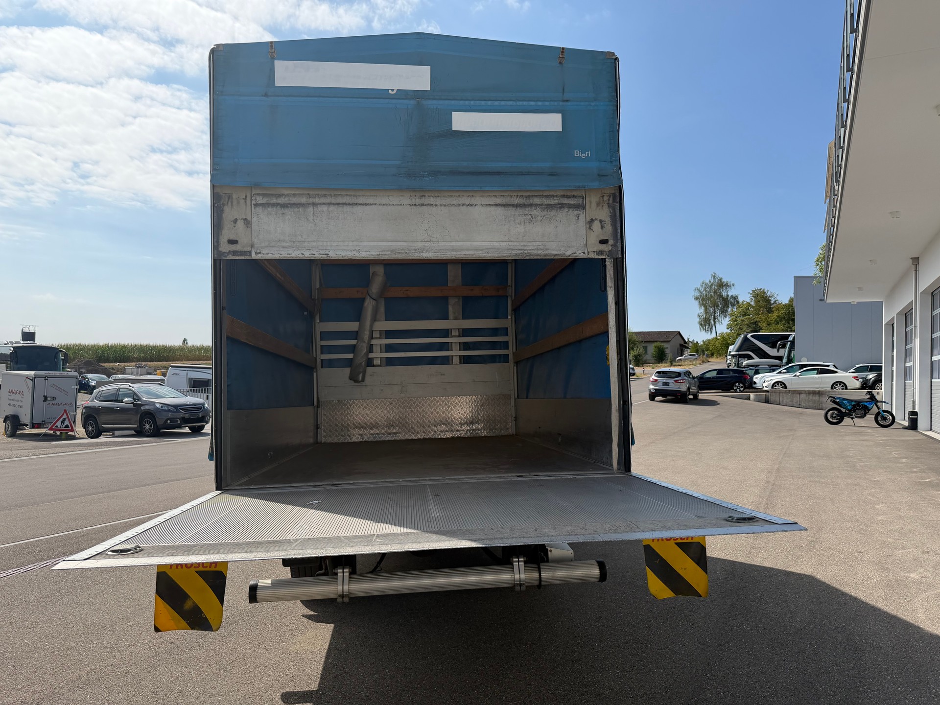 IVECO 33 S 14H A8 D-image-13