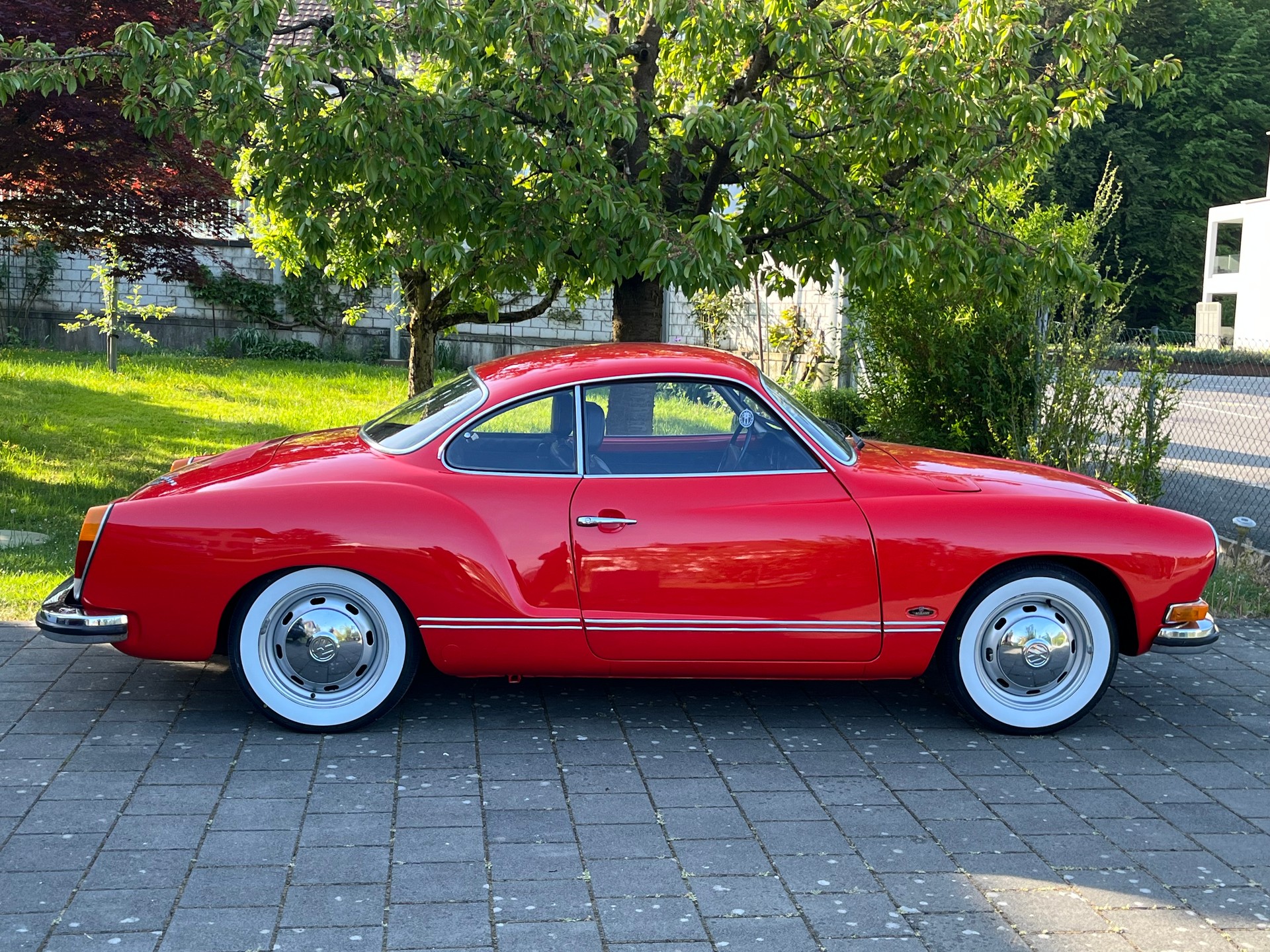VW KARMANN-GHIA-image-0