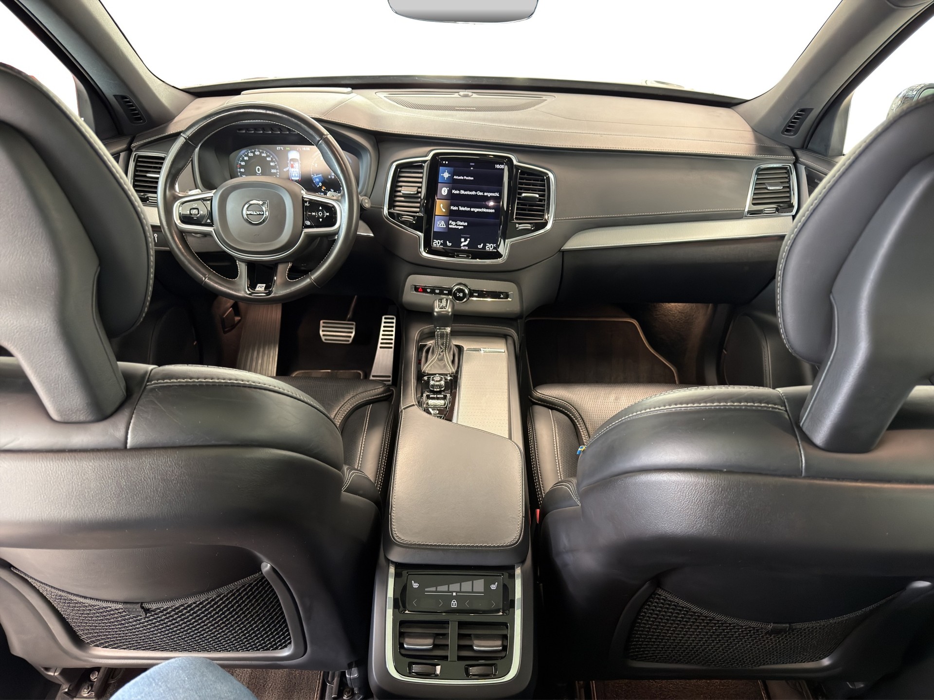 VOLVO XC90 T6 AWD R-Design Geartronic-image-17