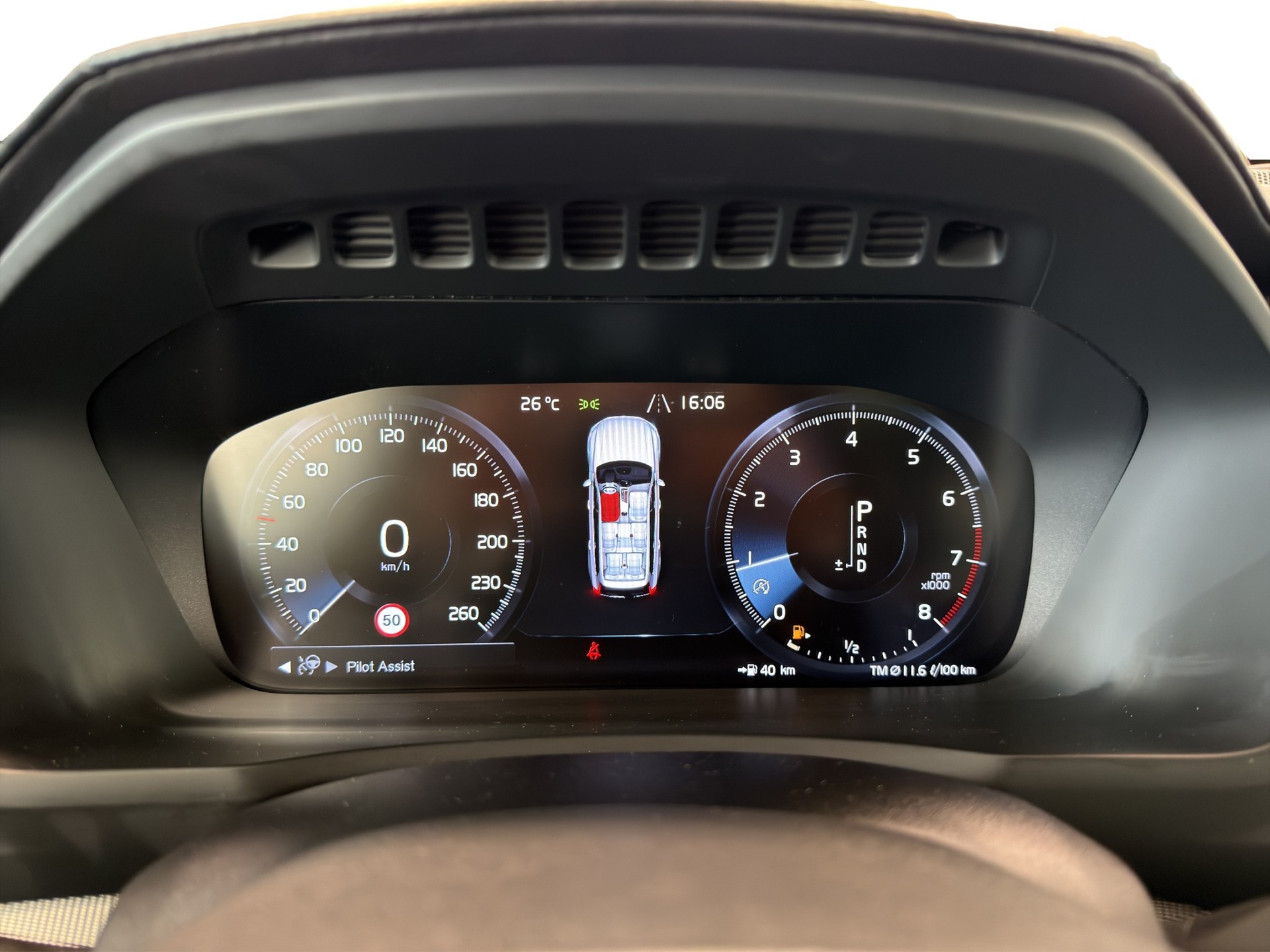 VOLVO XC90 T6 AWD R-Design Geartronic-image-23