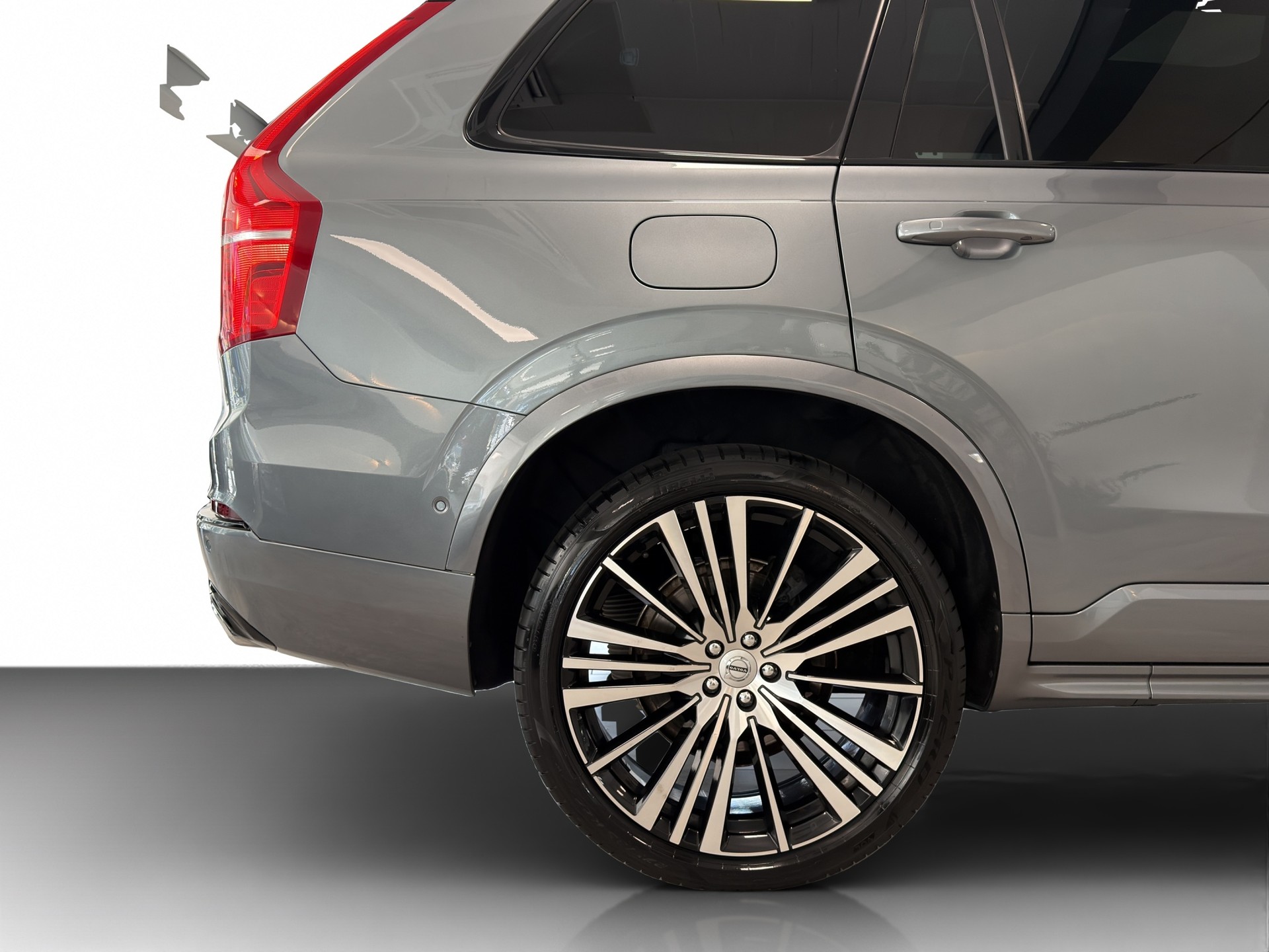 VOLVO XC90 T6 AWD R-Design Geartronic-image-11