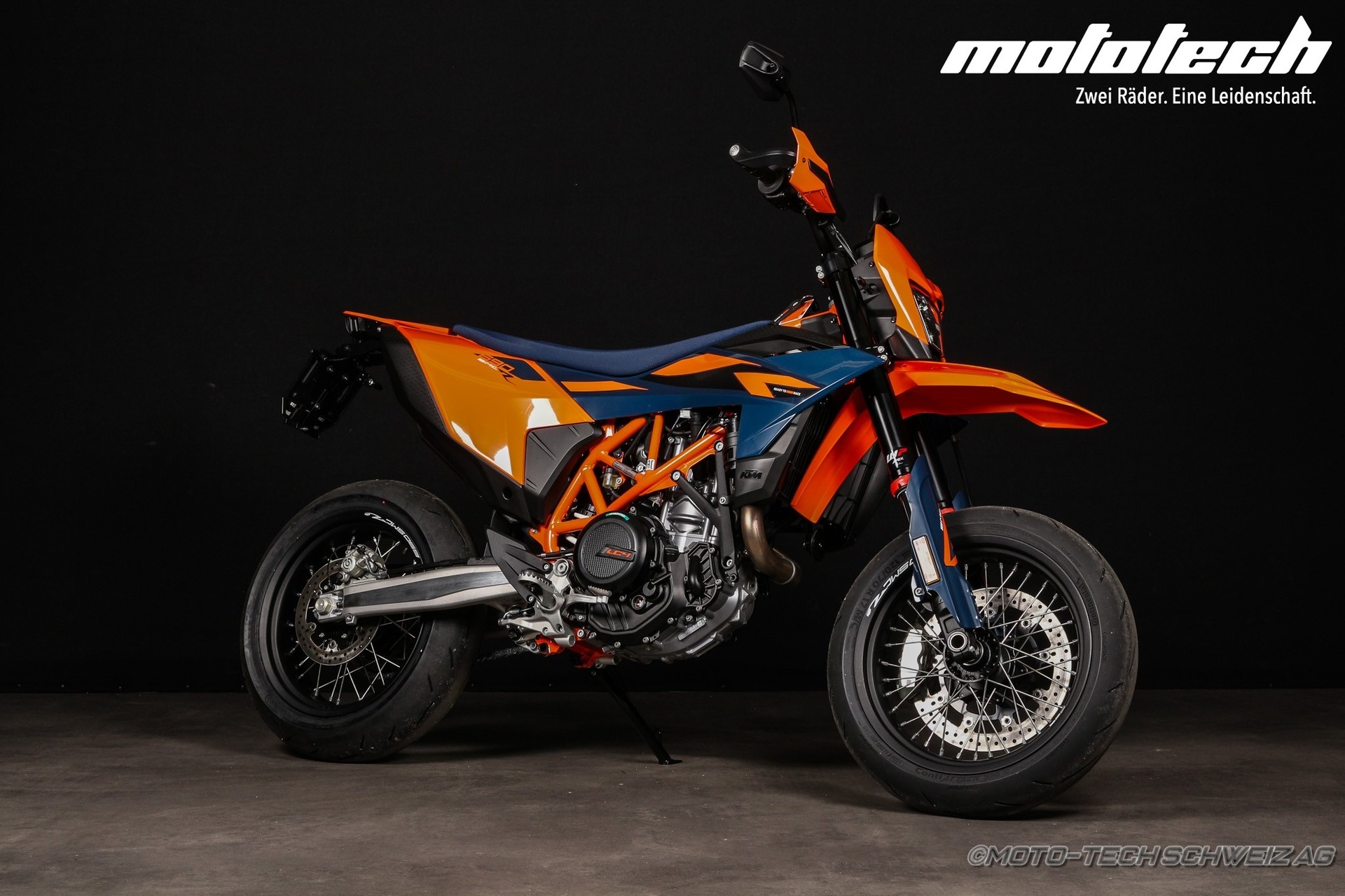 KTM 690 SMC R ABS (57/35kW)-image-5
