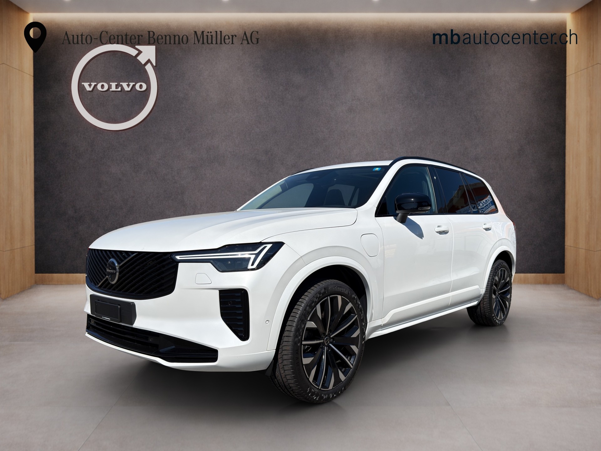 VOLVO XC90 2.0 T8 TE Ultra Dark eAWD-image-0