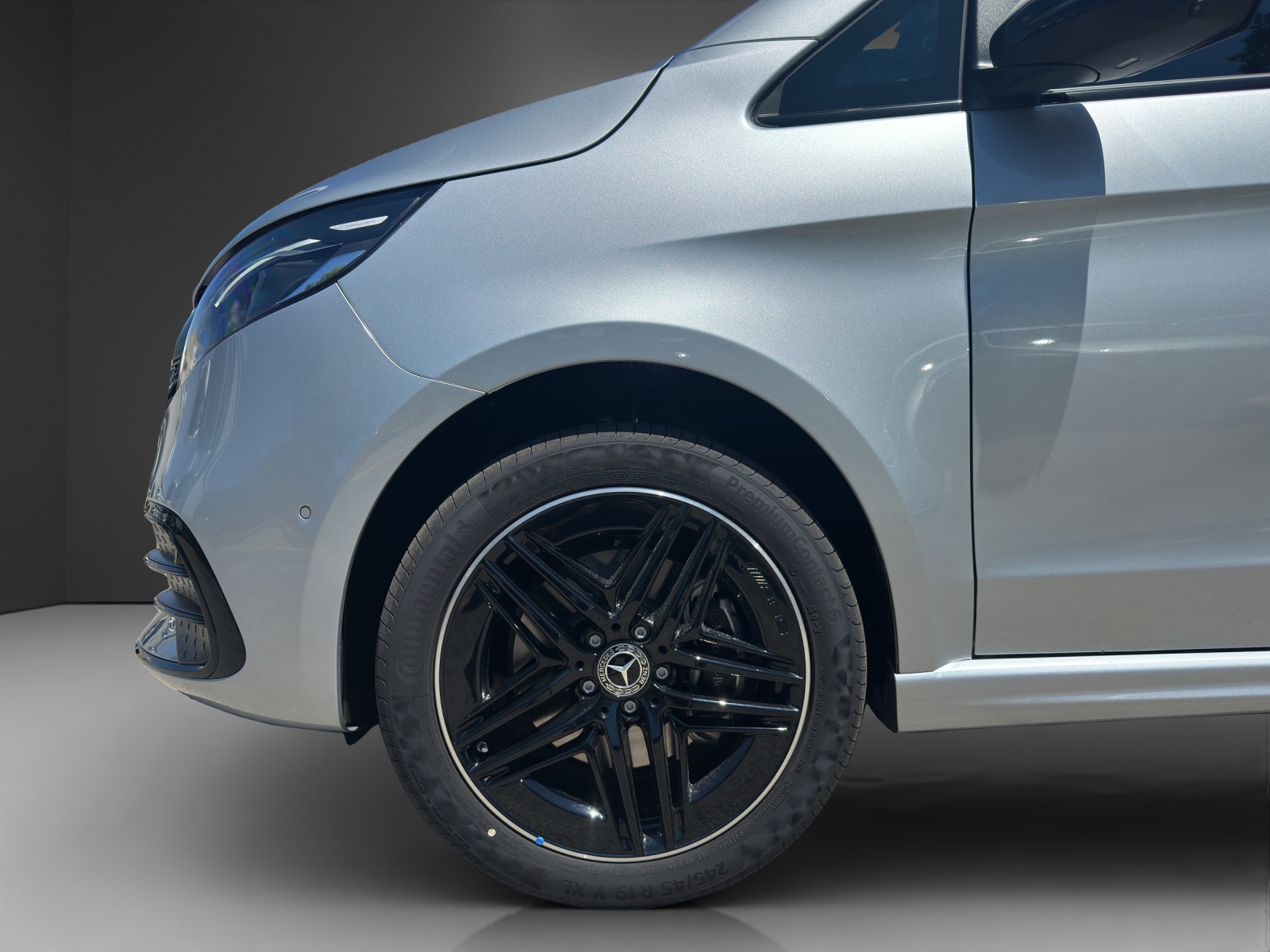 MERCEDES-BENZ V 300 d lang 4Matic Exclusive 9G-Tronic-image-11