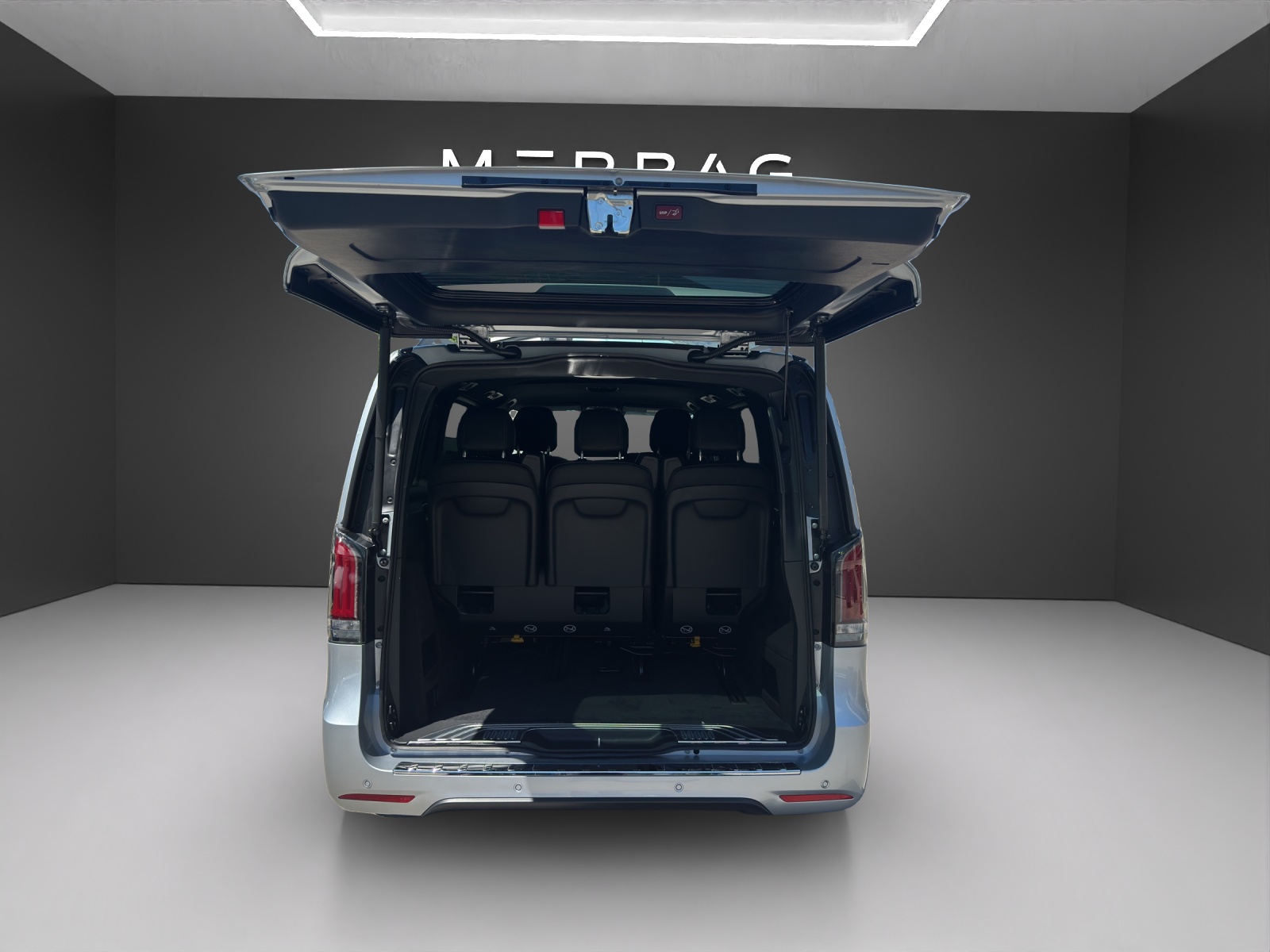 MERCEDES-BENZ V 300 d lang 4Matic Exclusive 9G-Tronic-image-10