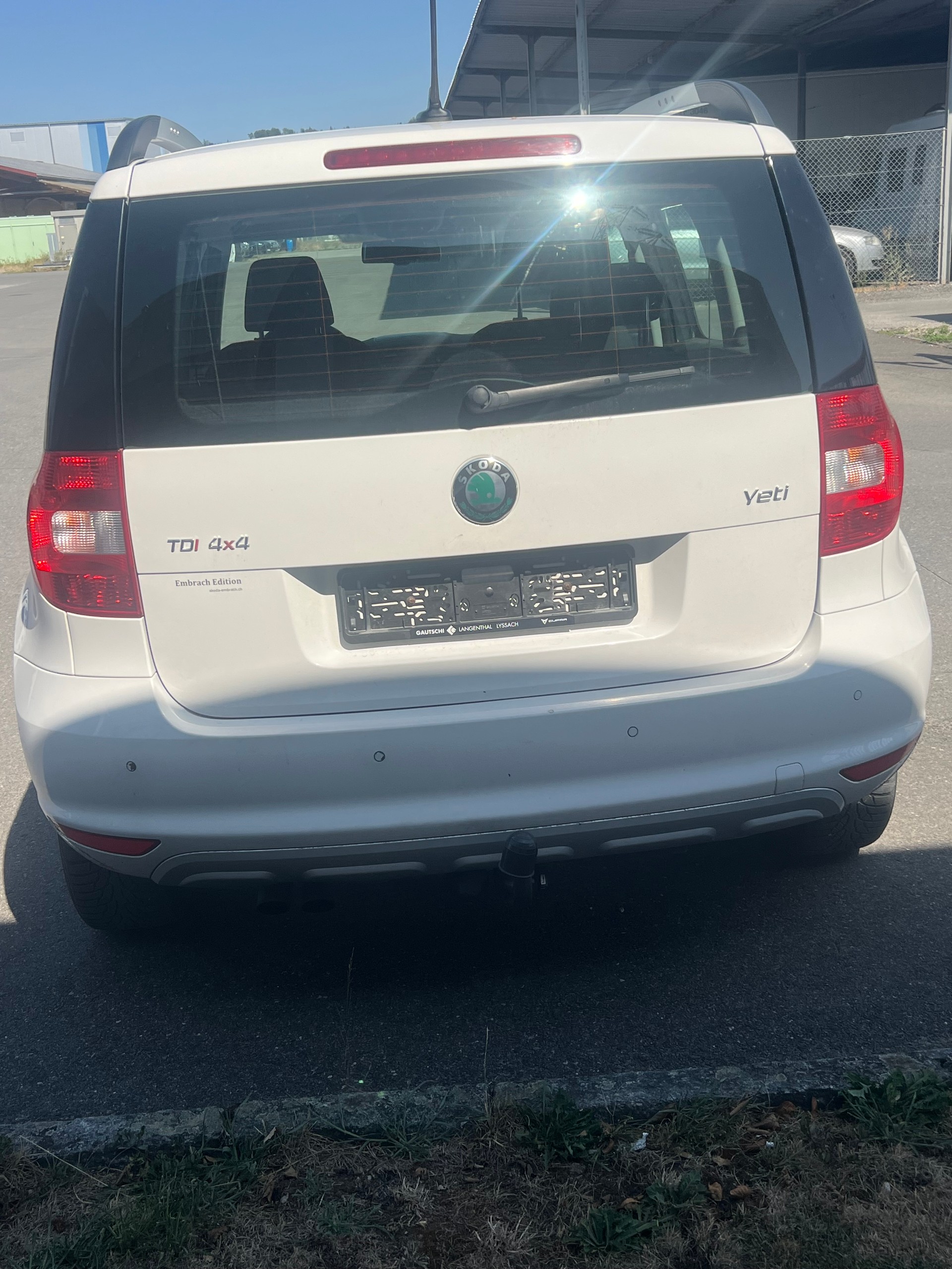 SKODA Yeti 2.0 TDI Experience 4x4 DSG-image-2