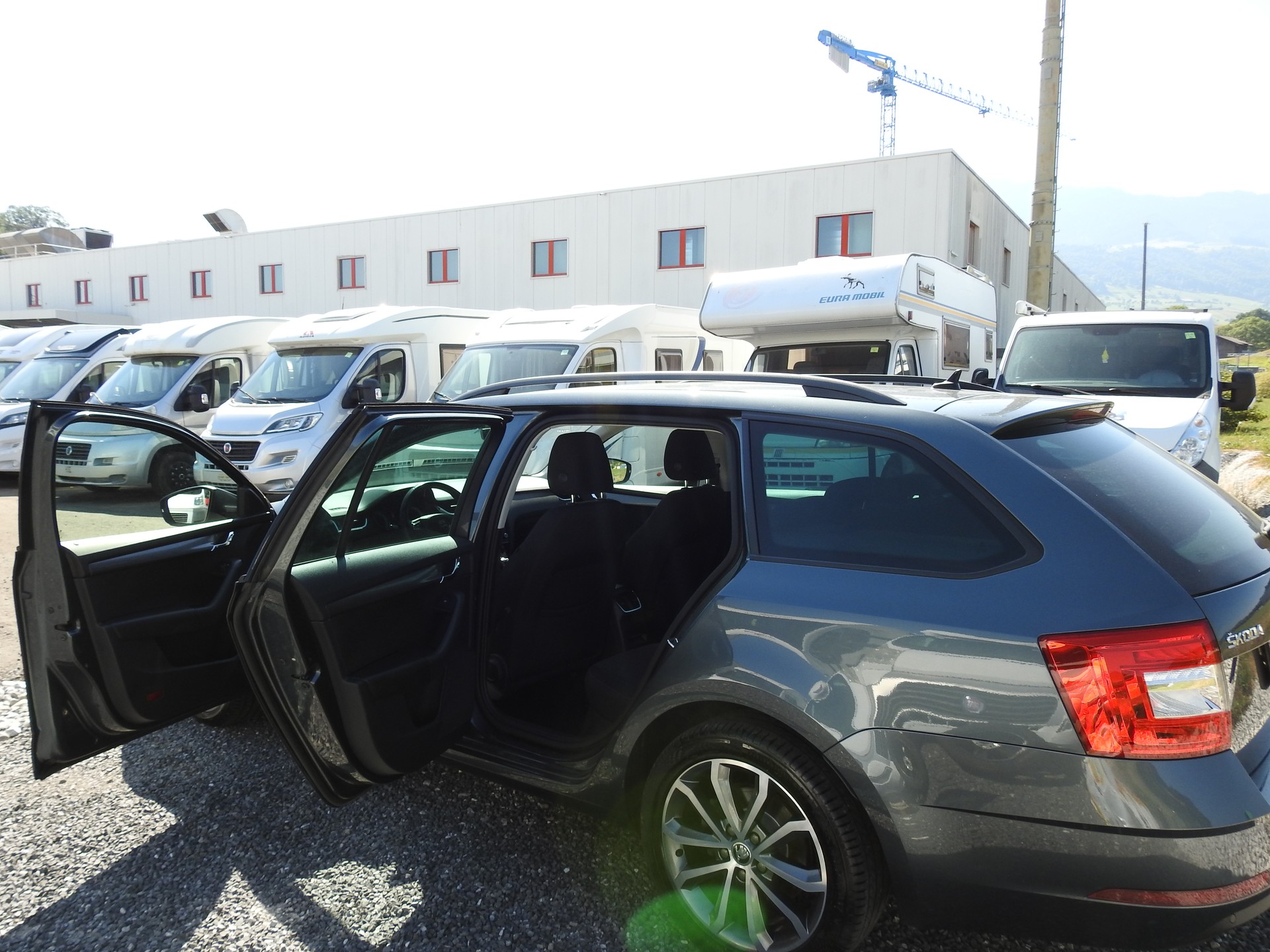 SKODA Octavia Combi 2.0 TDI Soleil 4x4 DSG-image-15