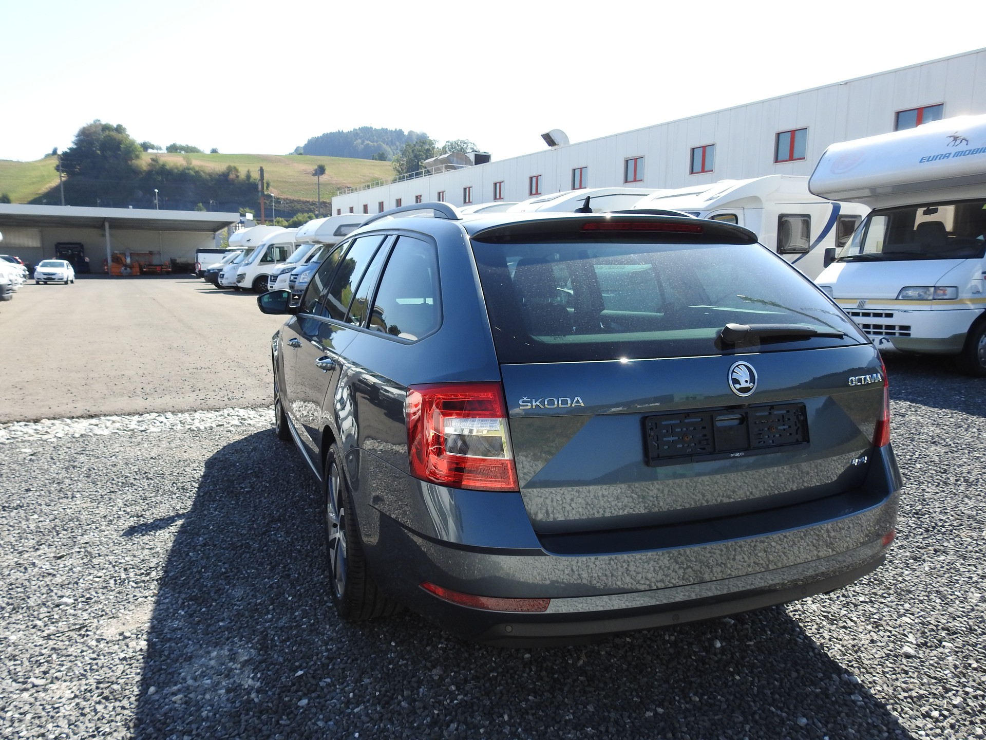 SKODA Octavia Combi 2.0 TDI Soleil 4x4 DSG-image-3