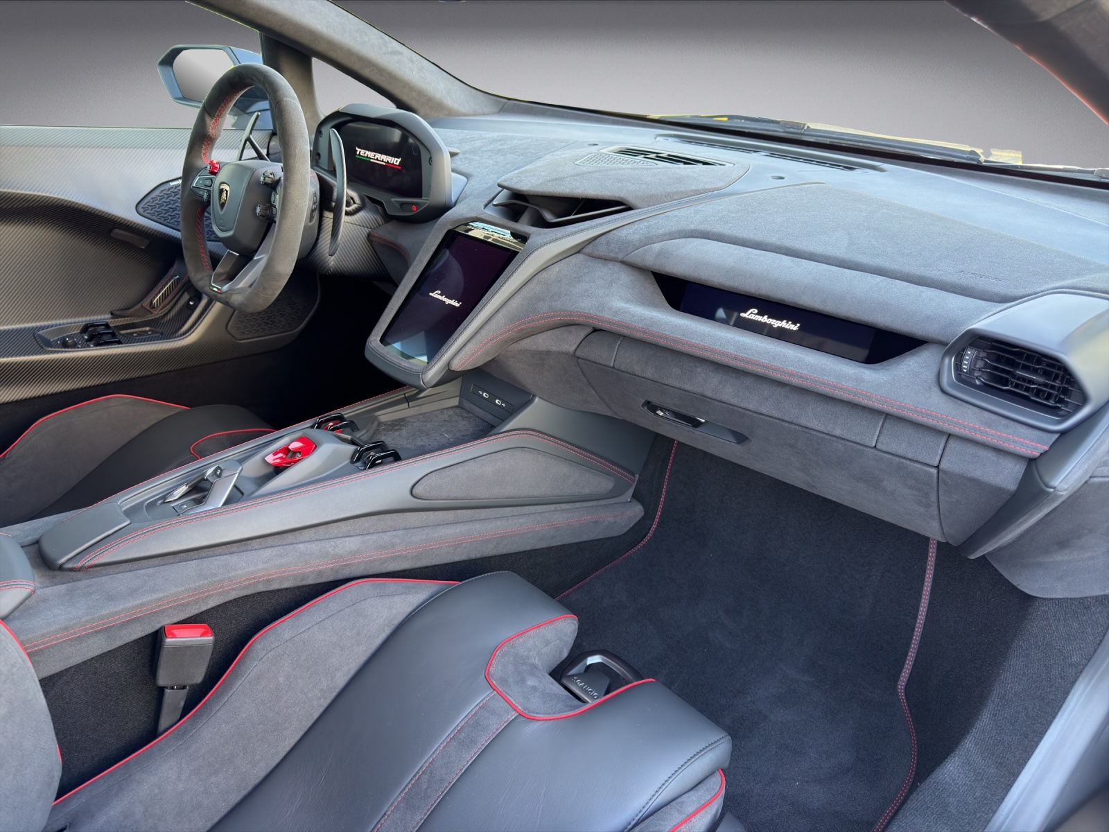 LAMBORGHINI Temerario Coupé 4.0-image-5