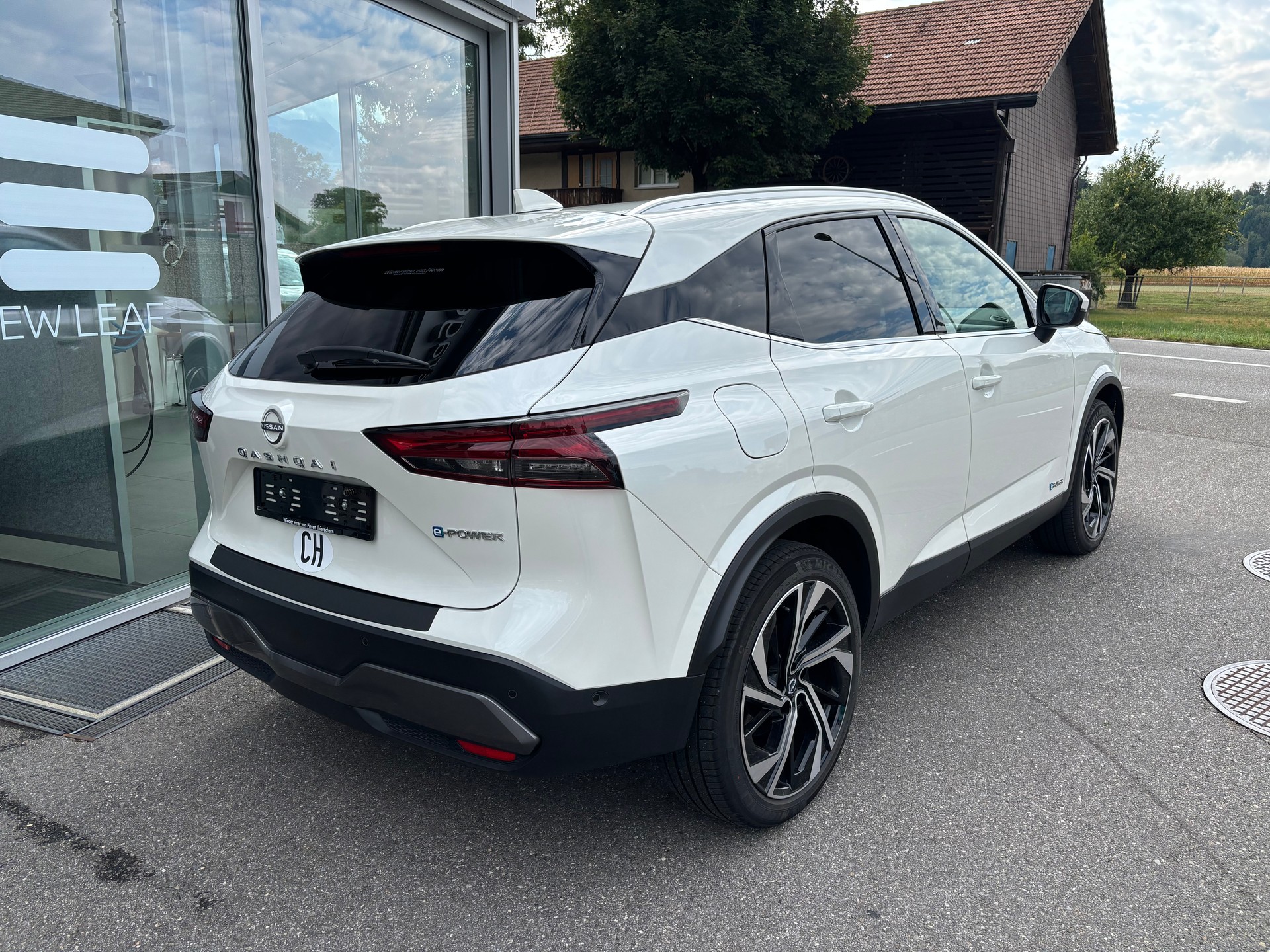 NISSAN Qashqai 1.5 VC-T e-Power Tekna+-image-3
