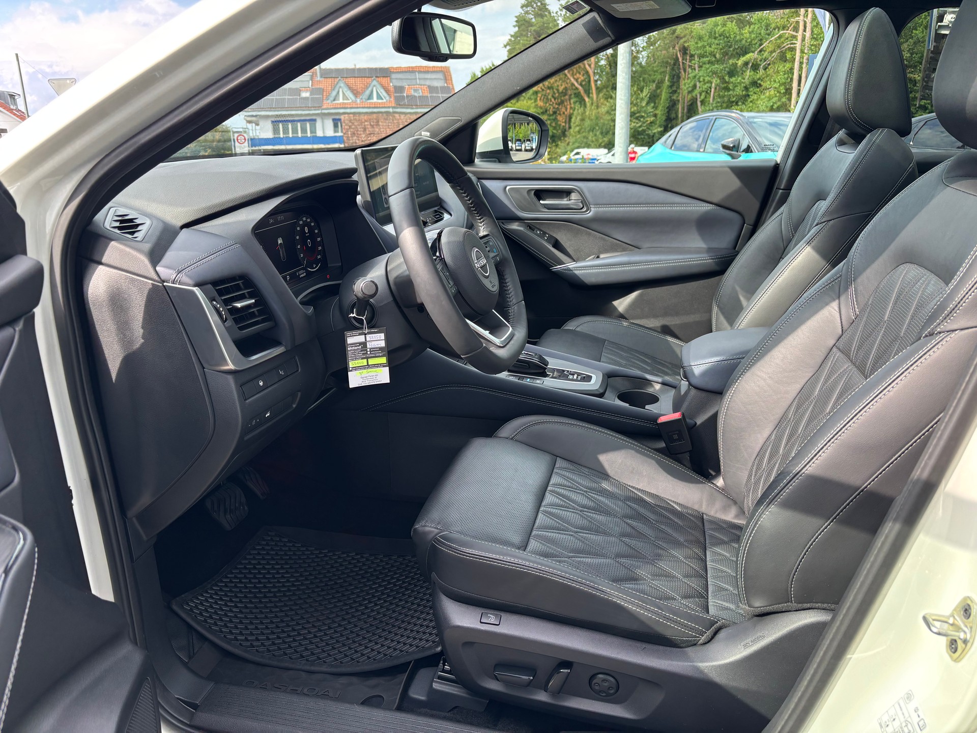 NISSAN Qashqai 1.5 VC-T e-Power Tekna+-image-10