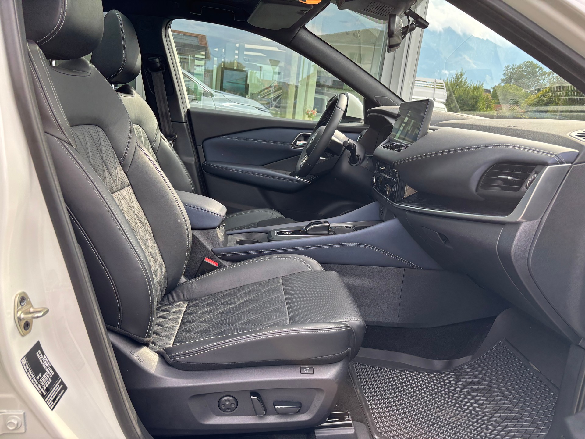 NISSAN Qashqai 1.5 VC-T e-Power Tekna+-image-7