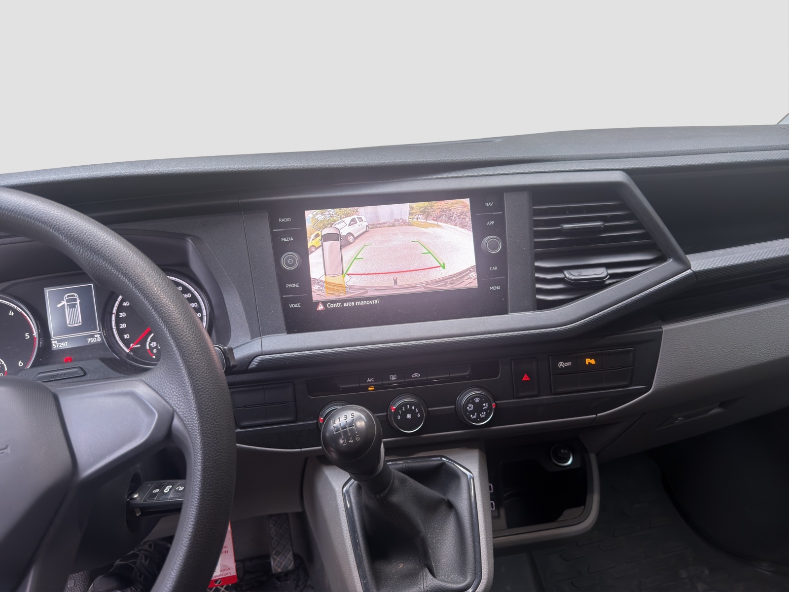 VW T6.1 2.0 TDI-image-8