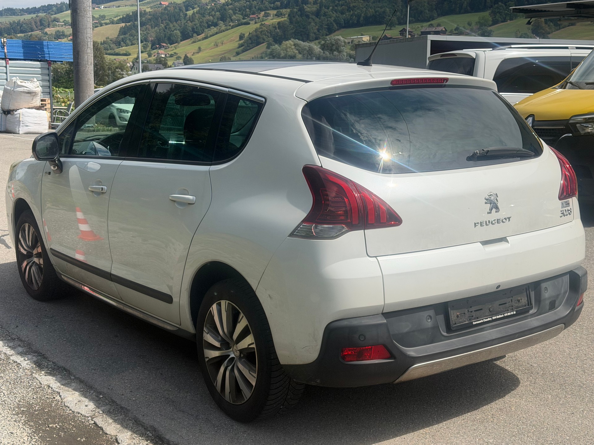 PEUGEOT 3008 1.6 16V T Style Tiptronic-image-6