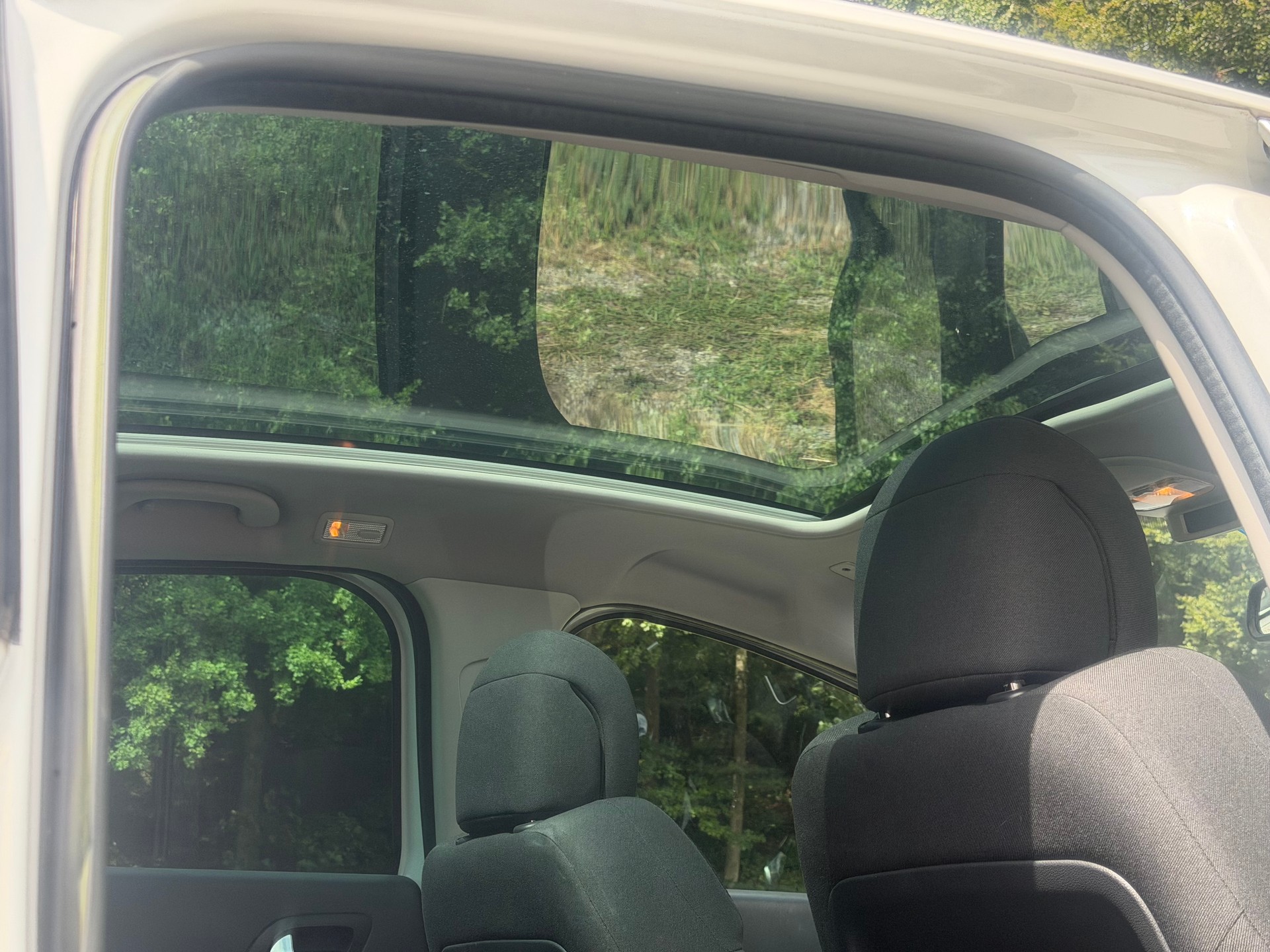 PEUGEOT 3008 1.6 16V T Style Tiptronic-image-7