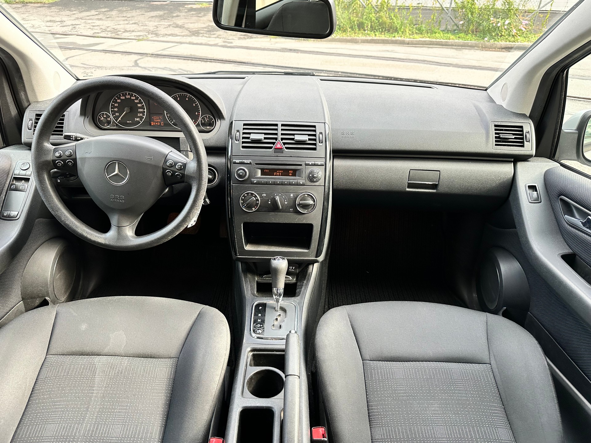 MERCEDES-BENZ A 180 (170) Avantgarde Autotronic-image-10