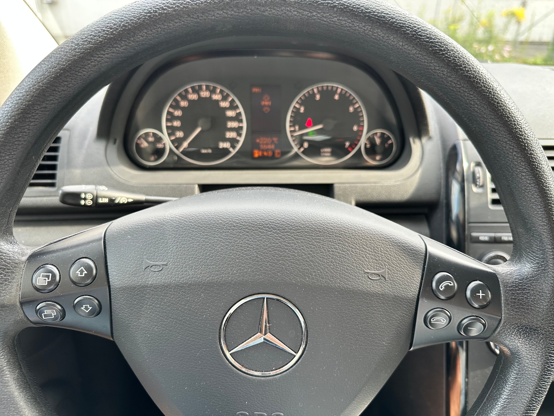 MERCEDES-BENZ A 180 (170) Avantgarde Autotronic-image-9
