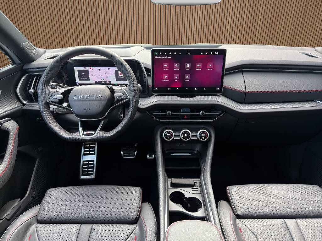 SKODA Kodiaq 2.0 TSI RS-image-16