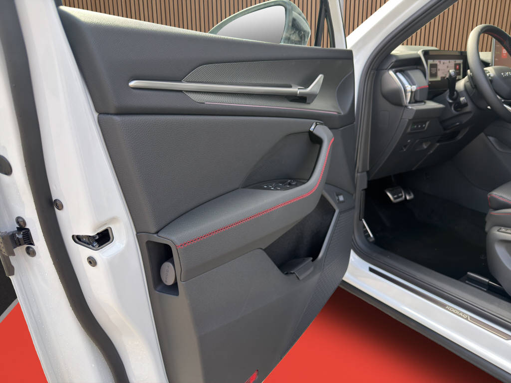 SKODA Kodiaq 2.0 TSI RS-image-20