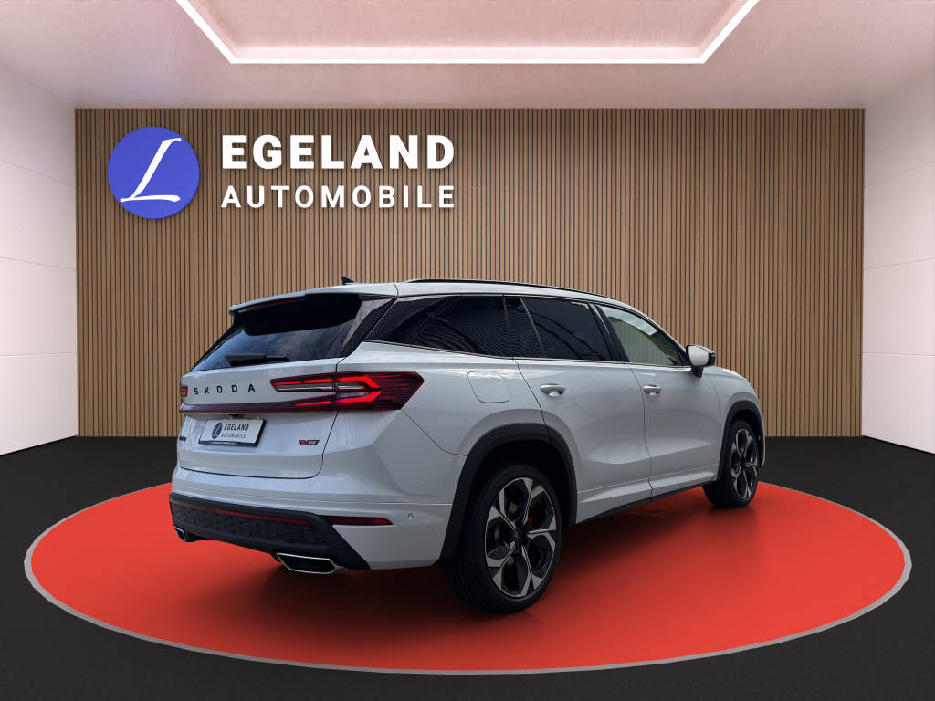 SKODA Kodiaq 2.0 TSI RS-image-3